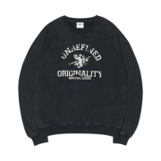 NOMANUAL Unrefined Emblem Raglan Sweatshirt Washed Black