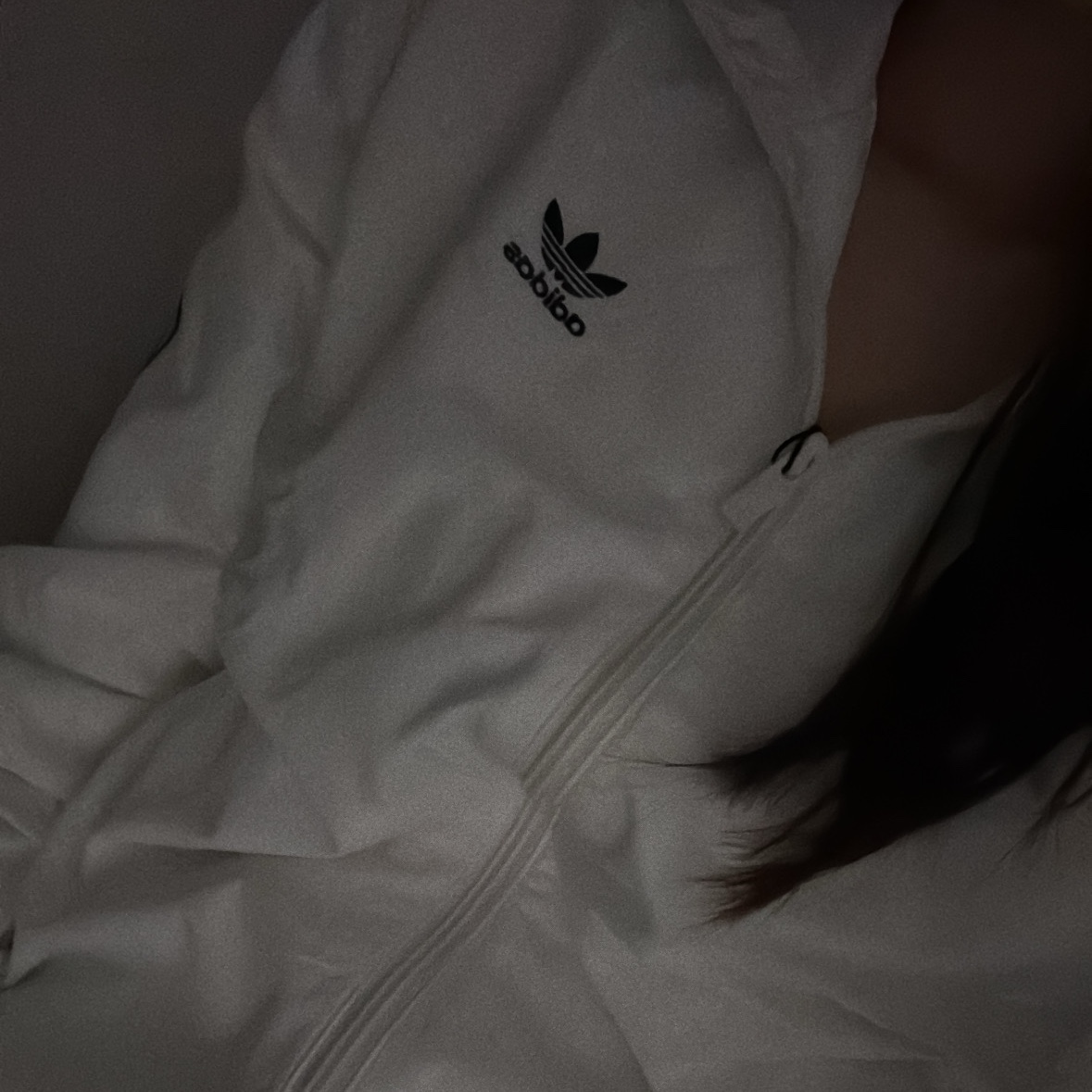 (W) Adidas Originals Woven Track Top White - KR Sizing 착용 스타일