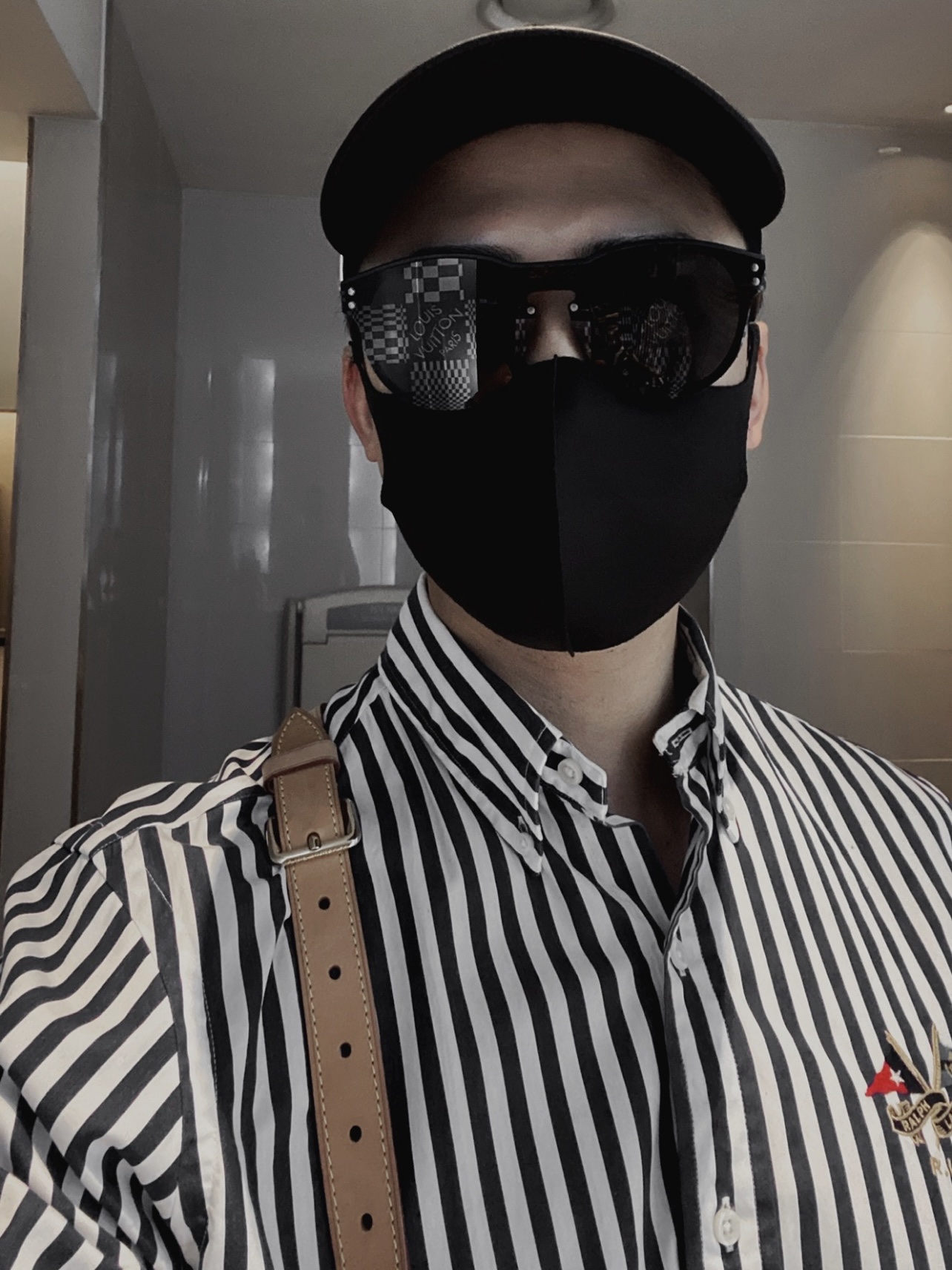 Prada Re-Nylon Baseball Cap Black, (W) Prada Re-Nylon Baseball Cap Black 착용 스타일 - 1