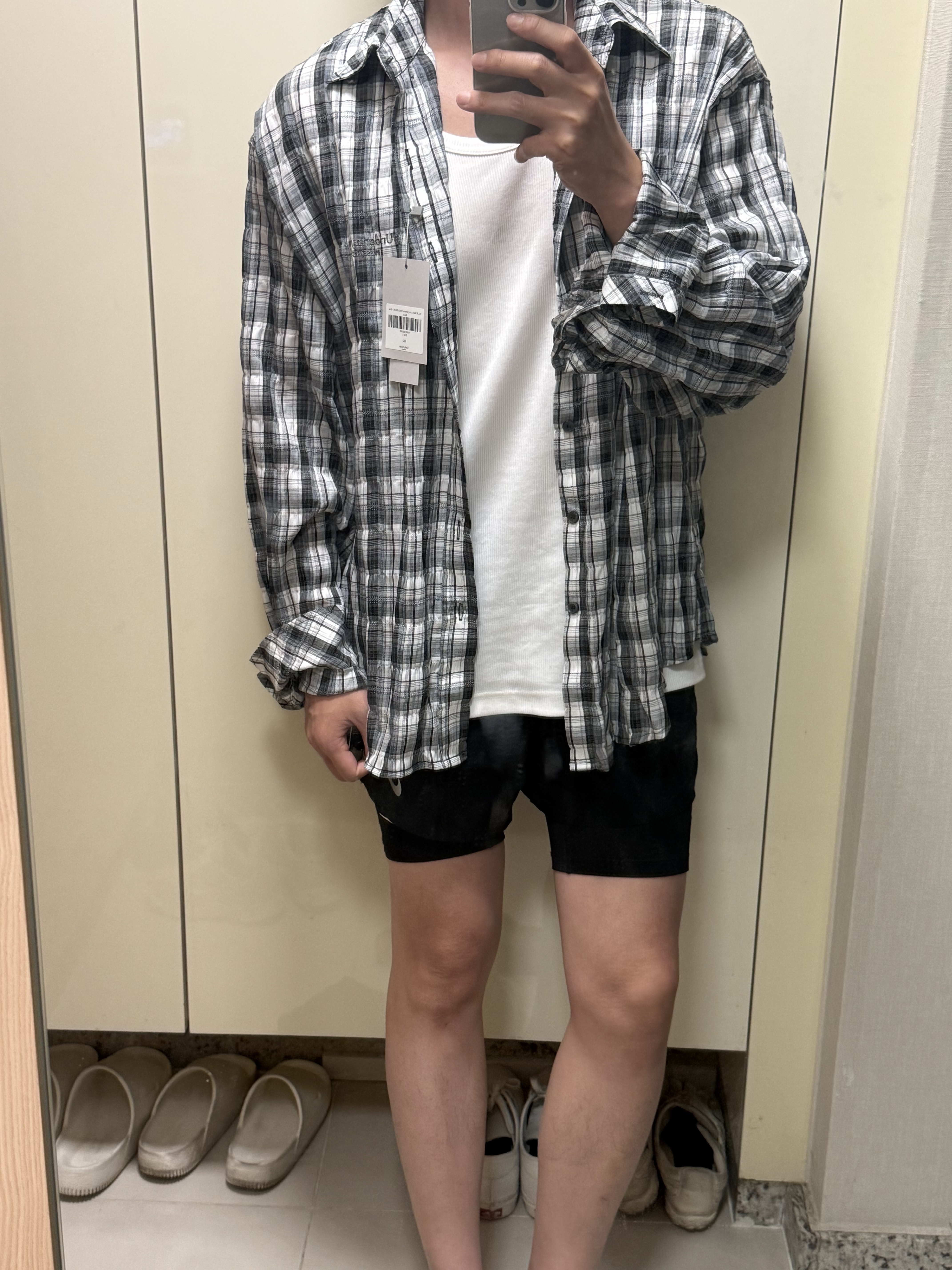 Undermycar Mu.36 Anti Fxxking Logo Play Basic Long Sleeve Check Shirts Blue Black 착용 스타일 - 1