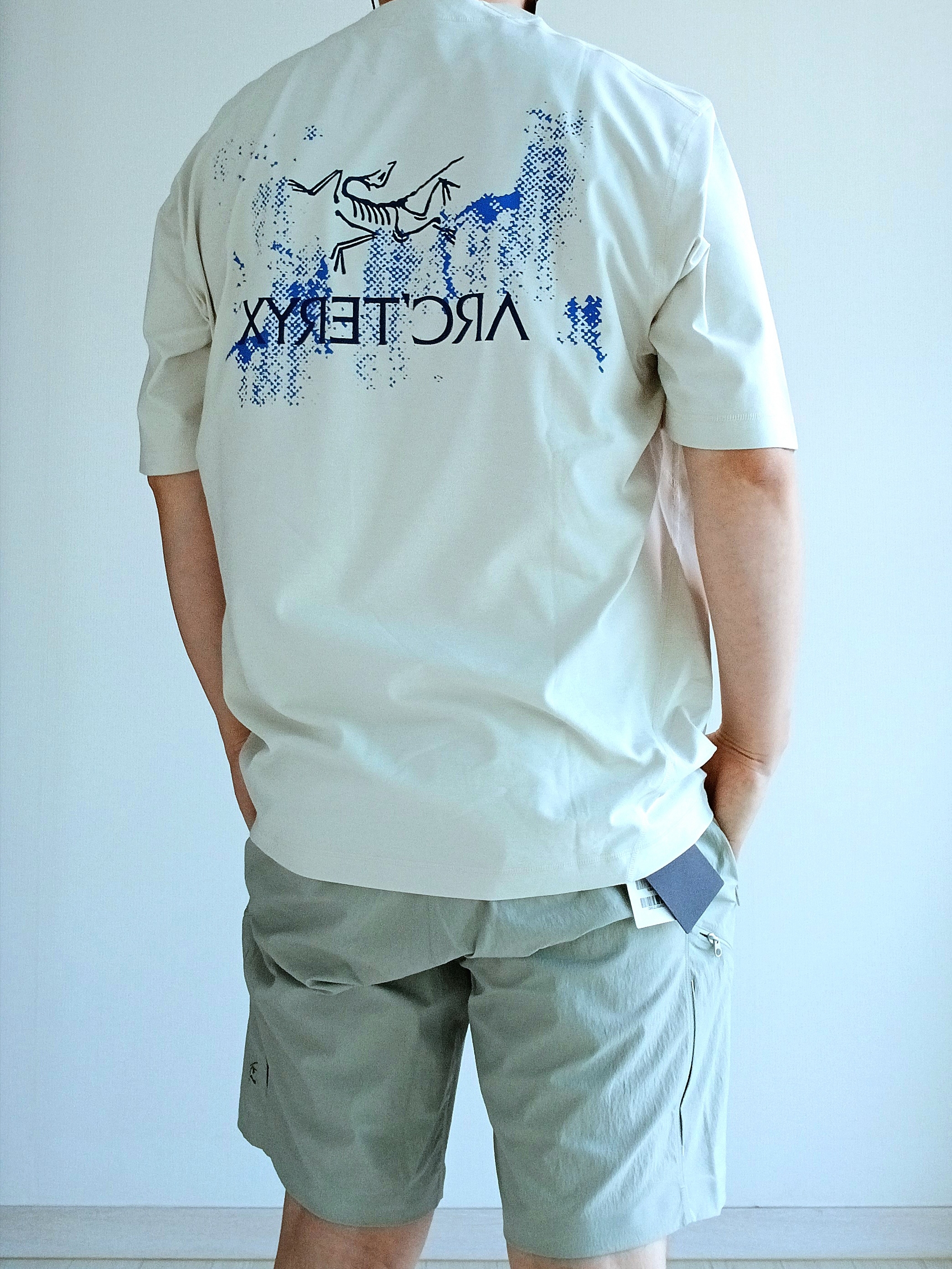 Arc'teryx Envoy Grand Wall SS T-Shirt Sea Salt, Arc'teryx Gamma Quick Dry Shorts 9 Inch Habitat 착용 스타일 - 8