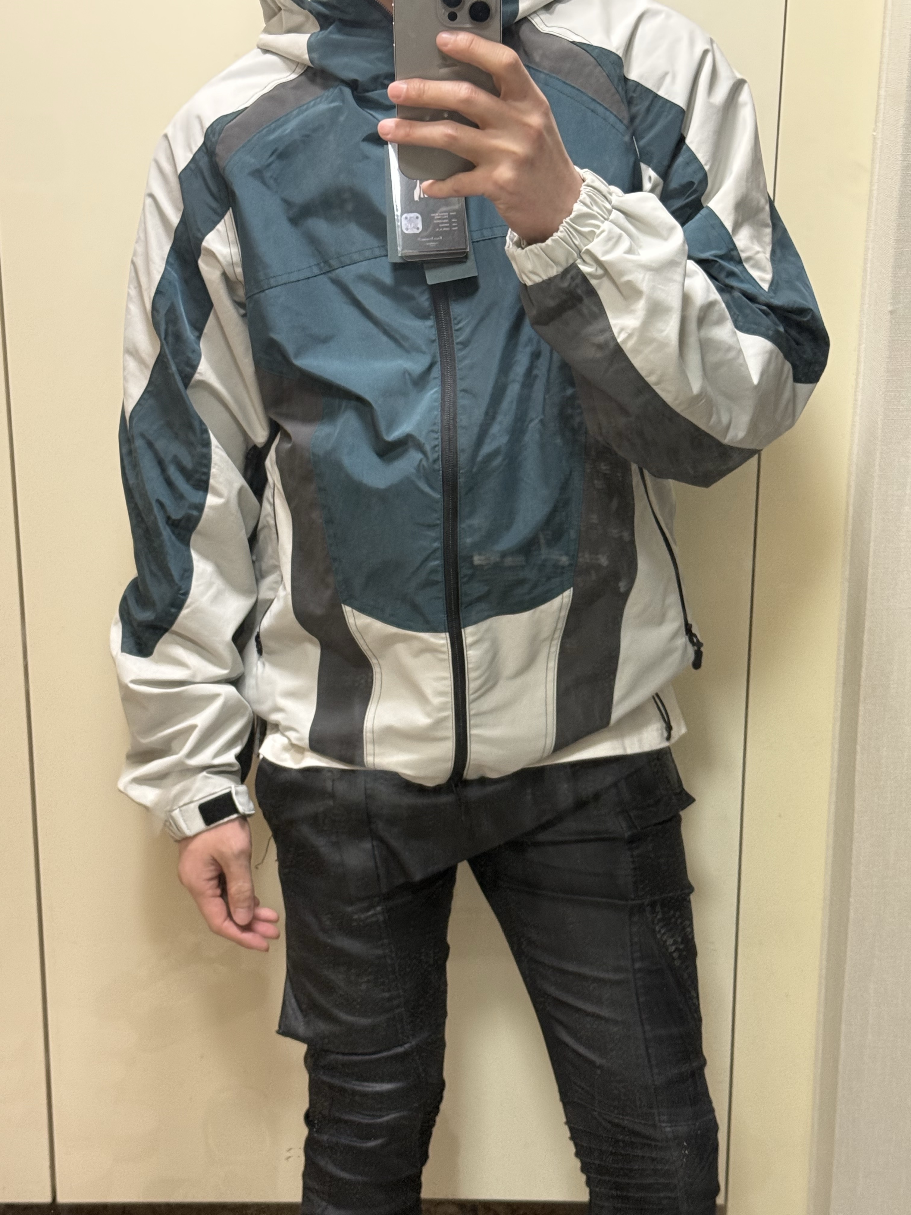Undermycar Emerald Block Shell Parka Emerald 착용 스타일 - 3