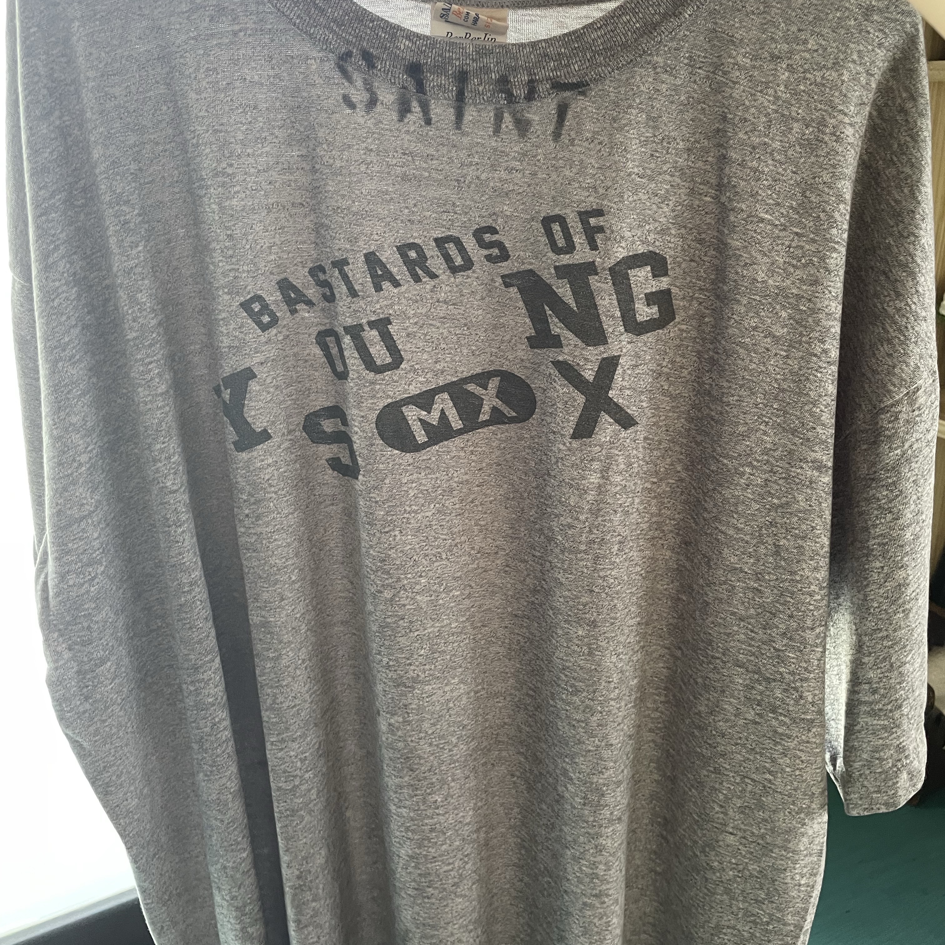 Saint Mxxxxxx x Berberjin Young S/S T-Shirt Gray - 25SS 착용 스타일 - 2