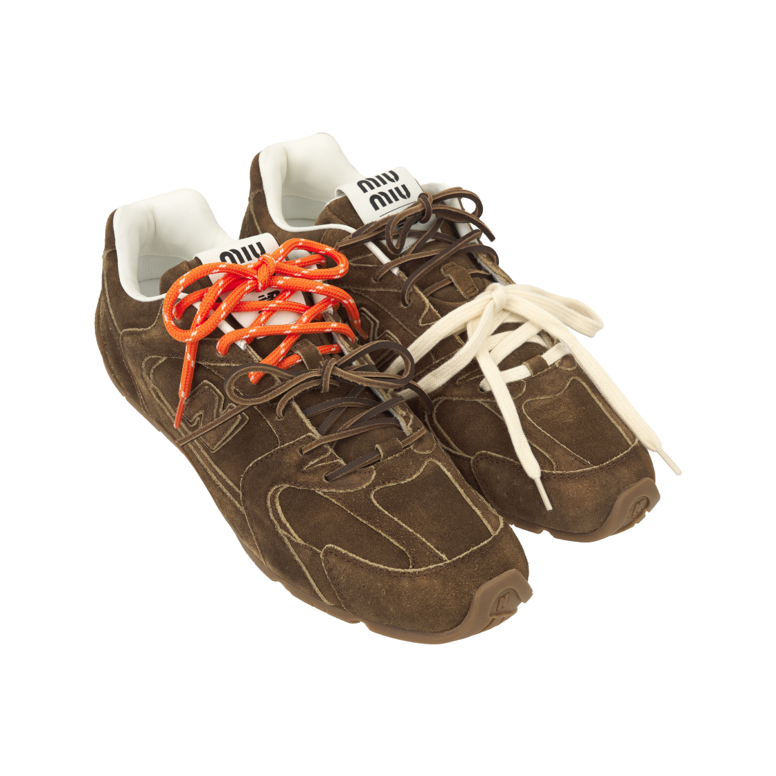 (W) 뉴발란스 x 미우 미우 530 스웨이드 메쉬 스니커즈 시나몬((W) New Balance x Miu Miu 530 Suede Mesh Sneakers Cinnamon) - 4