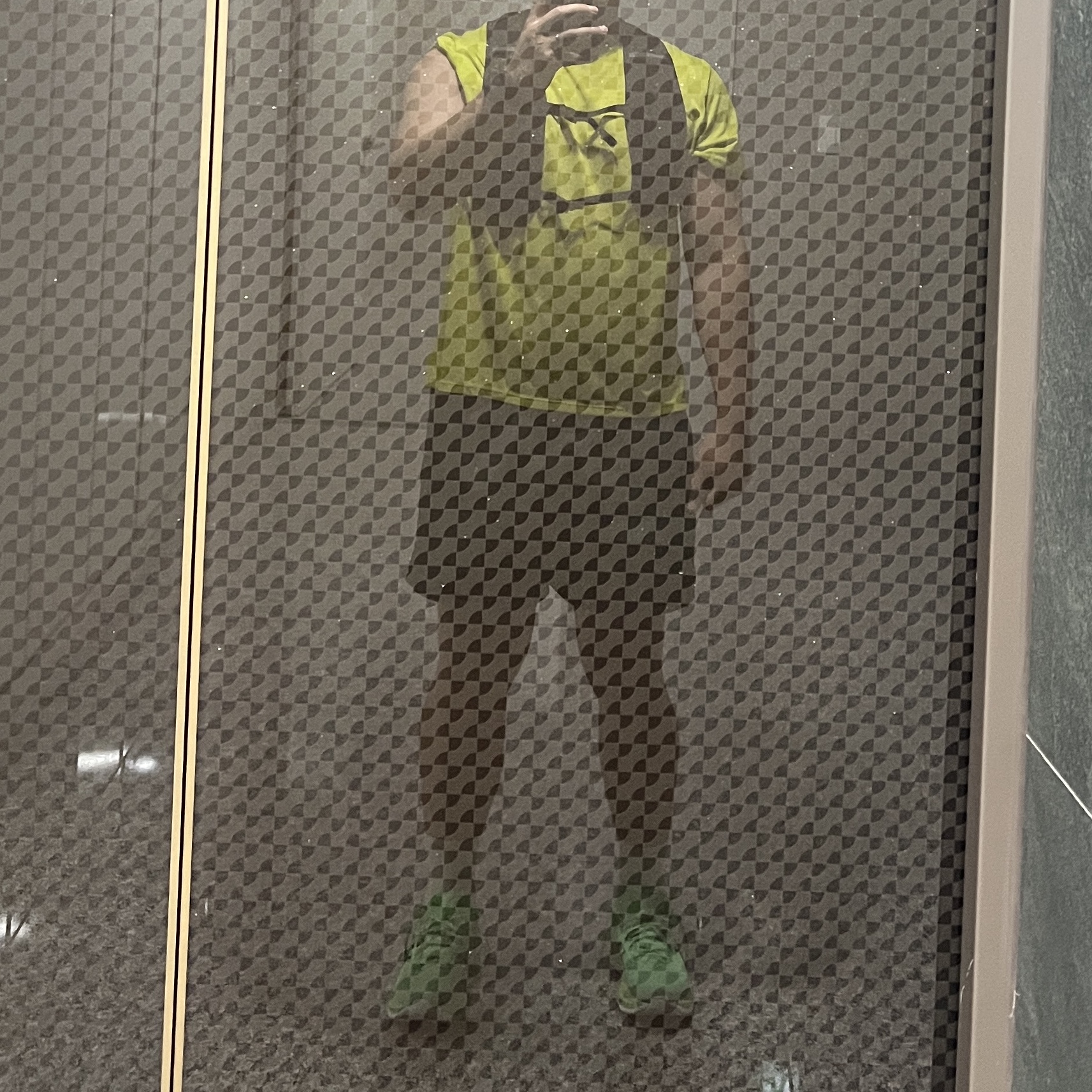 Asics Superblast 2 Ekiden Vital Green Black, New Balance Fuelcell SC Trainer v3 Green - D Standard 착용 스타일 - 2