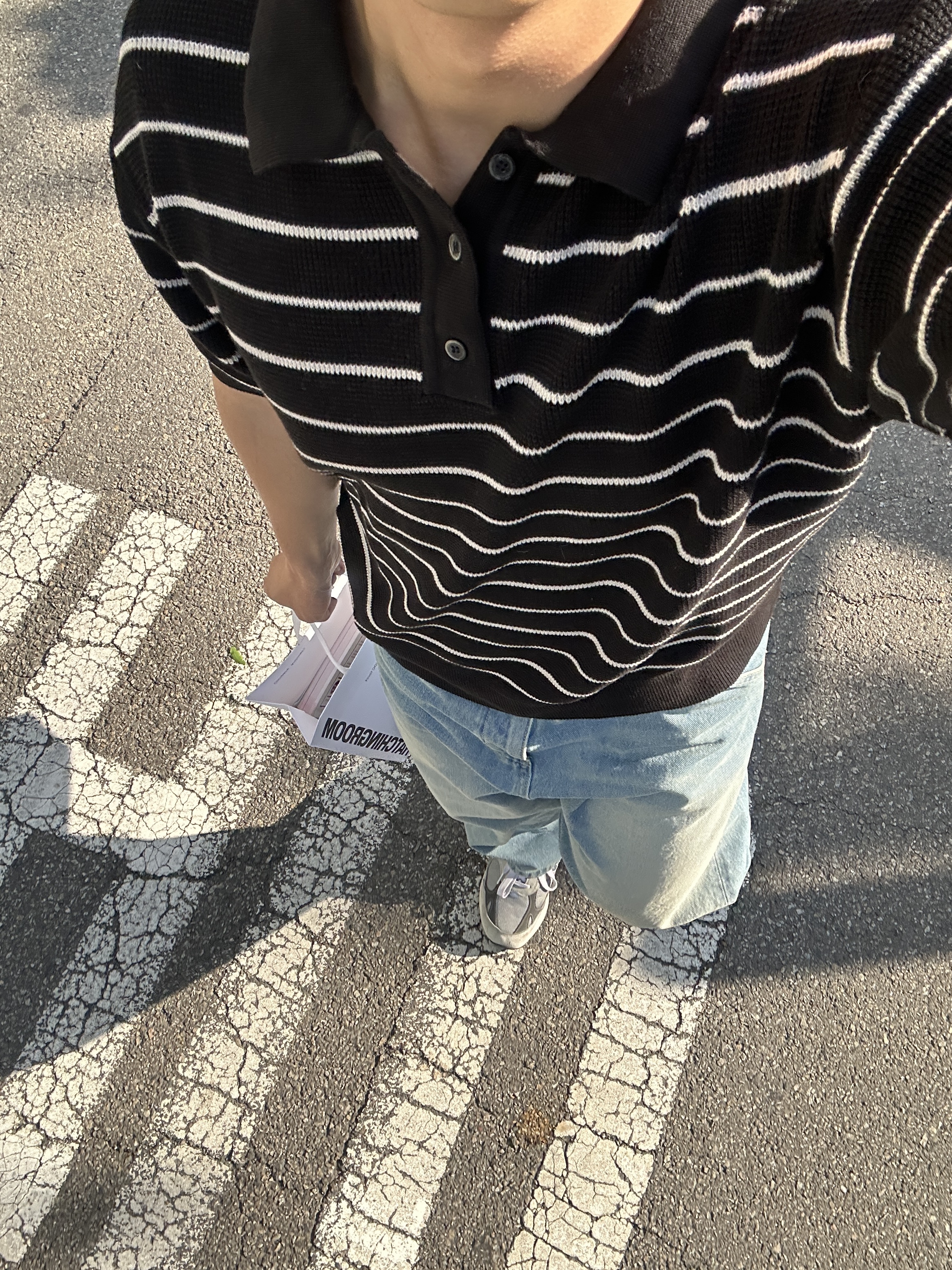 Hatchingroom Curve Jeans Bleached Blue 착용 스타일