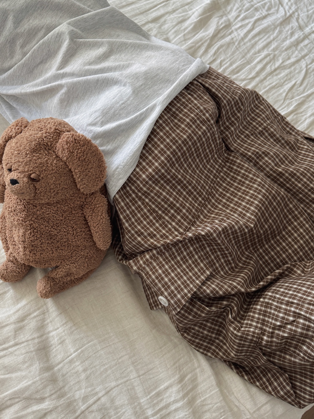 Jellycat Amore Dog Brown 착용 스타일 - 2