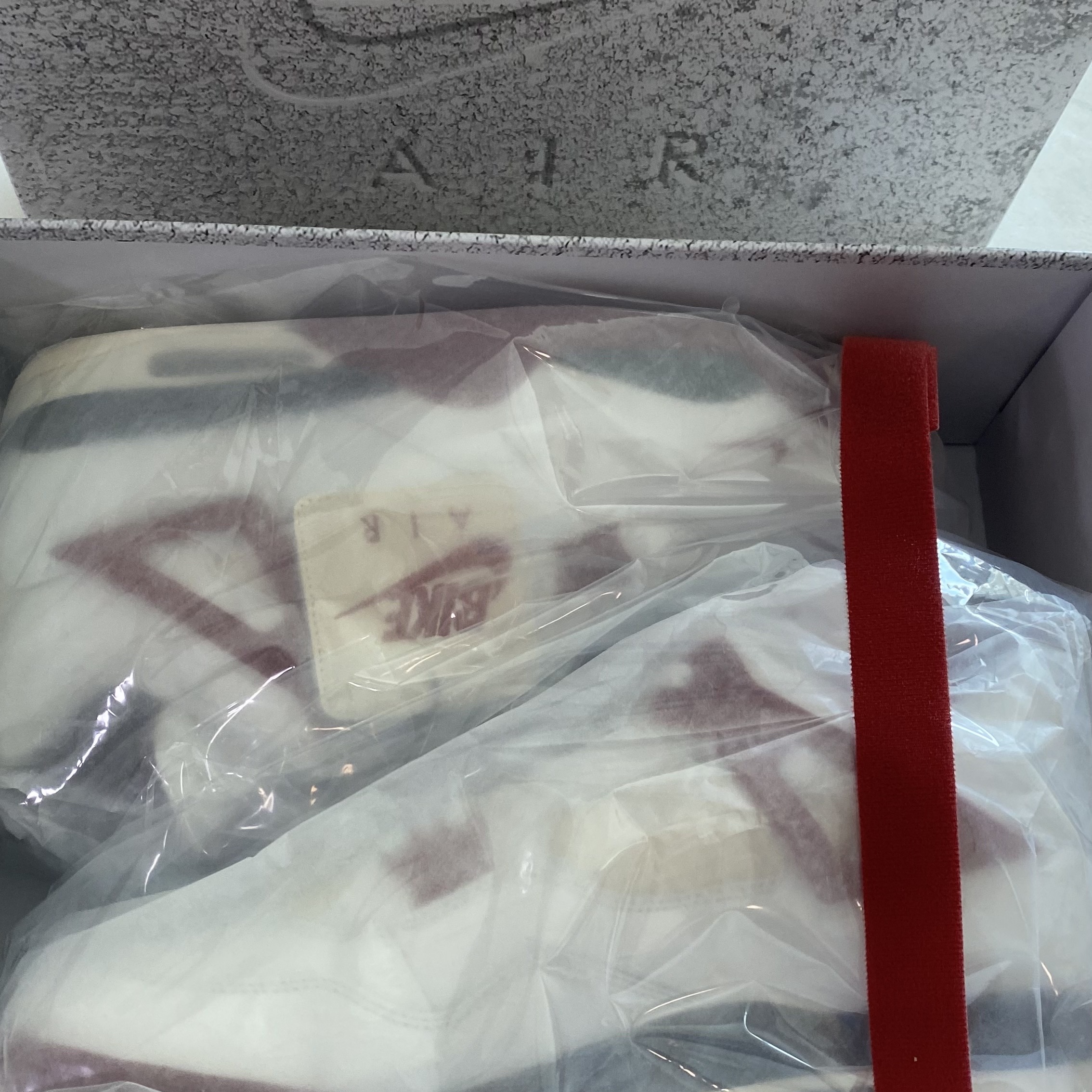 Jordan 4 x Nigel Sylvester Retro OG Brick After Brick 착용 스타일