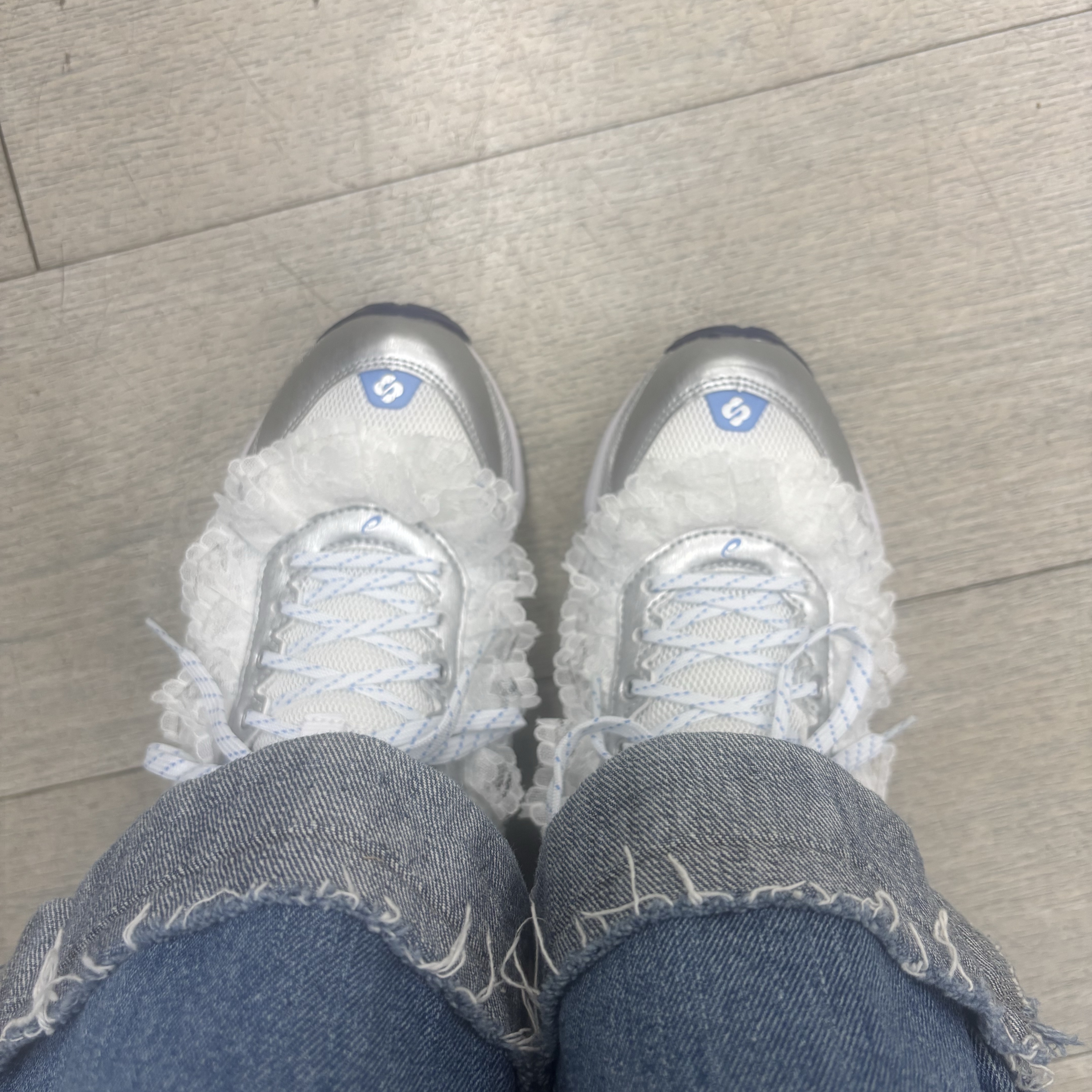 Asics x Shushu Tong Gel-Kinetic Fluent White Dive Blue 착용 스타일