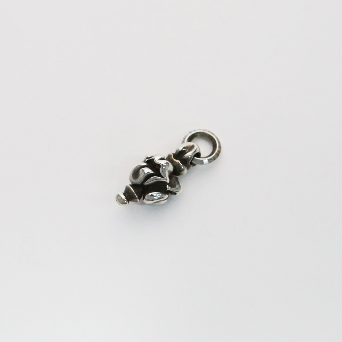 한스룸 크롬하츠 롤링스톤즈 립앤텅 스위블 펜던트(Hansroom Chrome Hearts Rolling Stones Lip &Tongue Swivel pendant) - 3