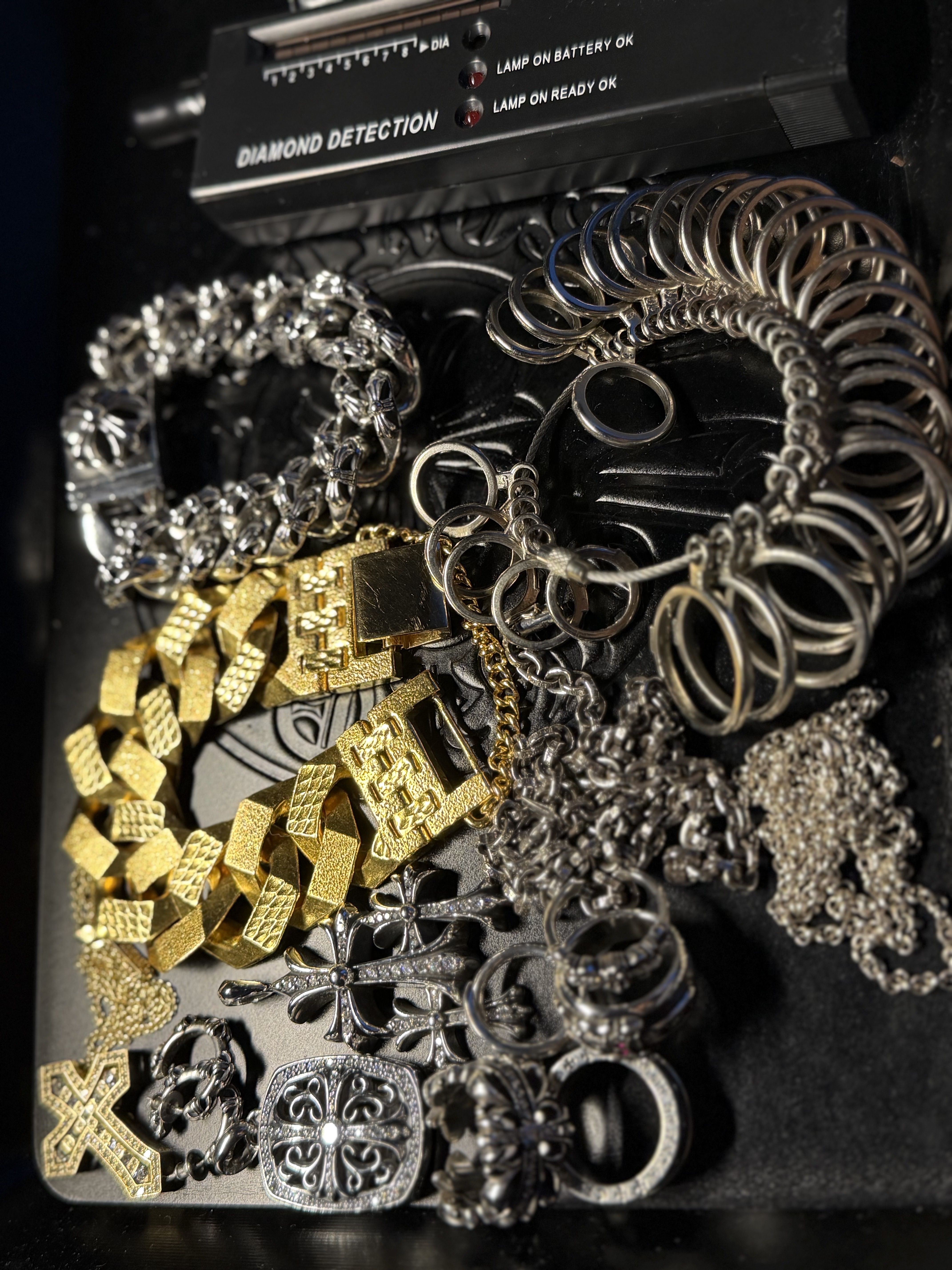 Chrome Hearts Baby Classic Floral Cross Ring Silver, Chrome Hearts ID Dagger Classic Link Bracelet Silver 착용 스타일 - 2