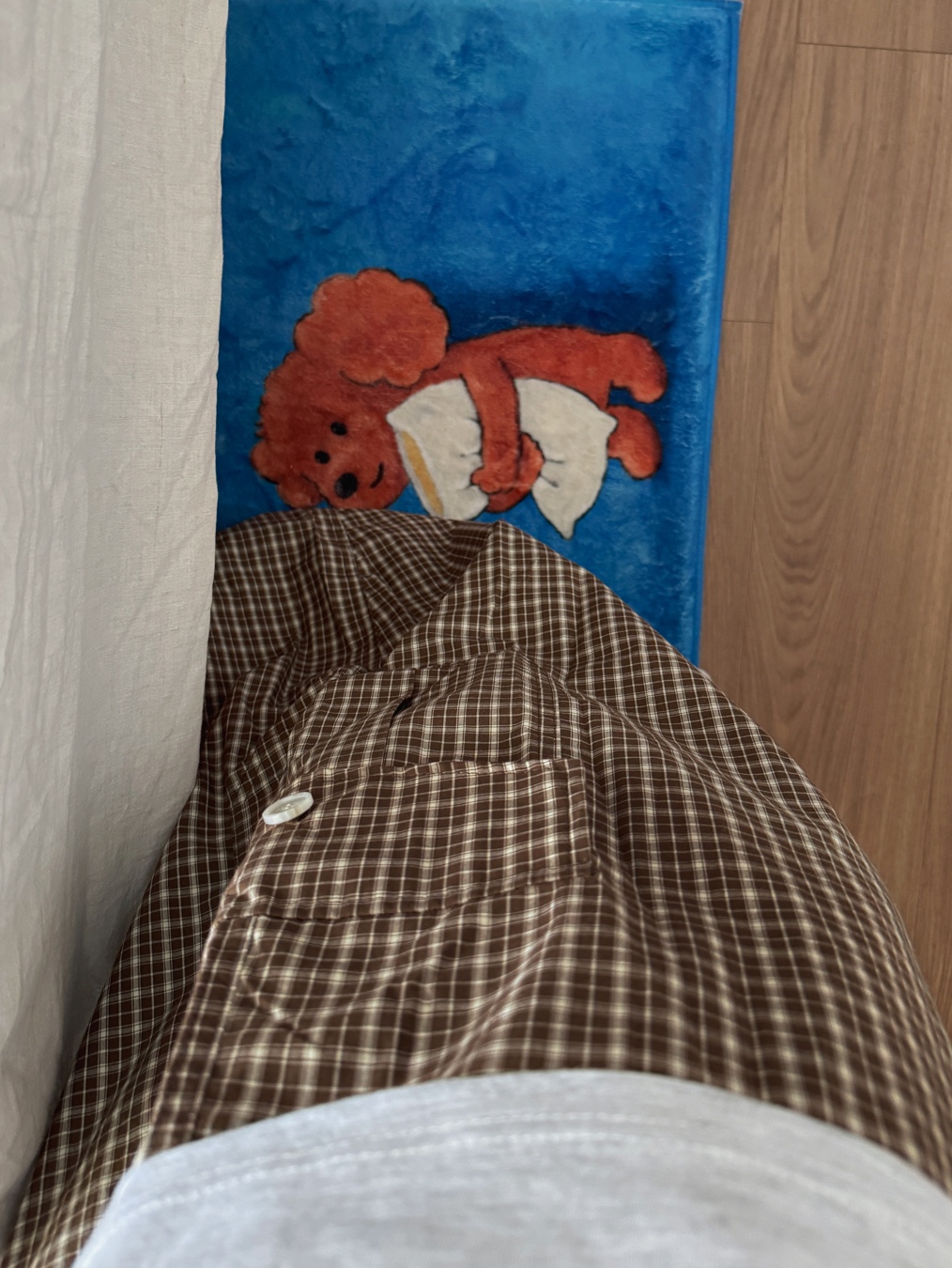 Jellycat Amore Dog Brown 착용 스타일 - 3