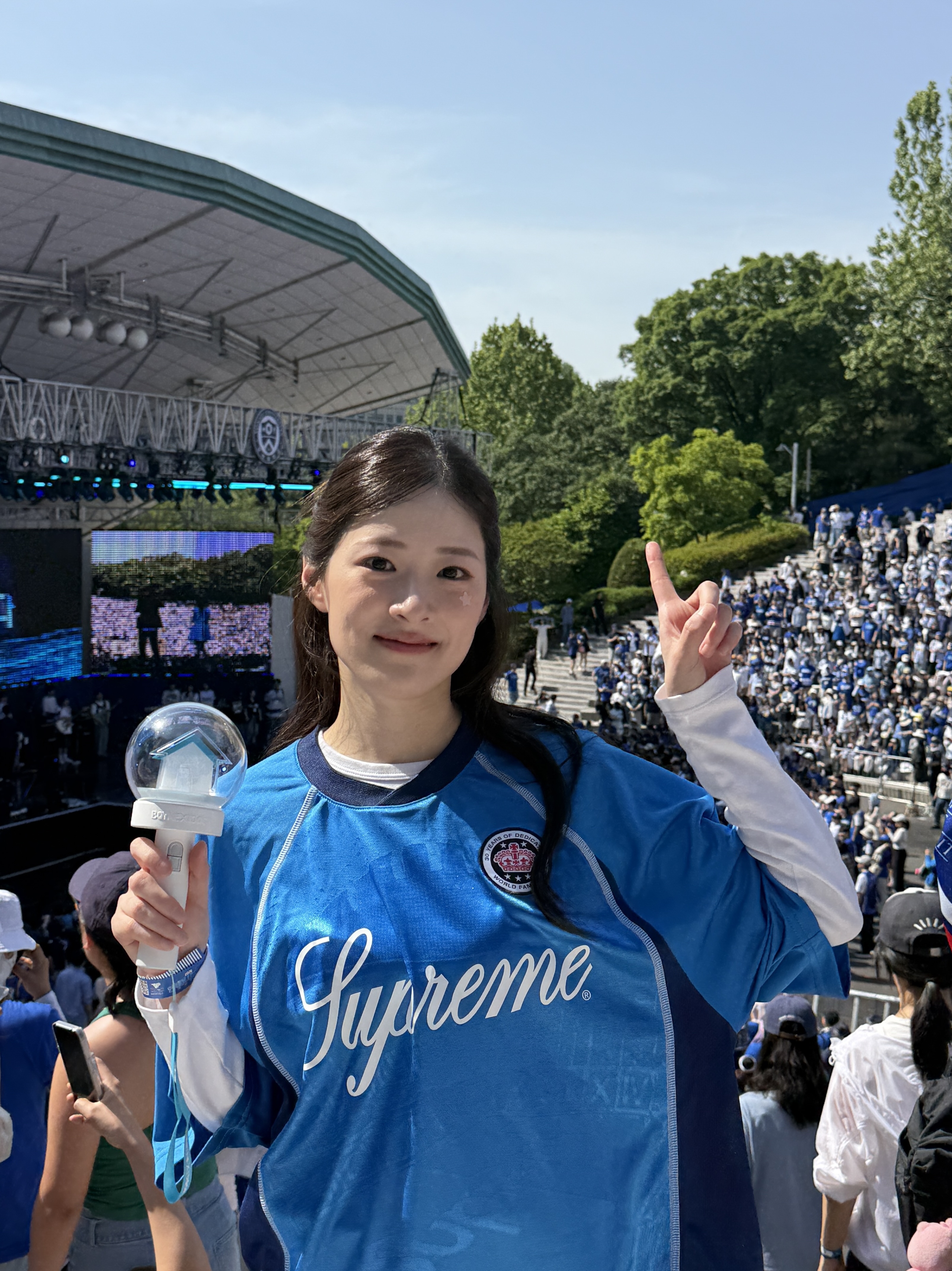 Supreme Jacquard Soccer Jersey Blue - 24SS, Boynextdoor Official Light Stick 착용 스타일 - 5