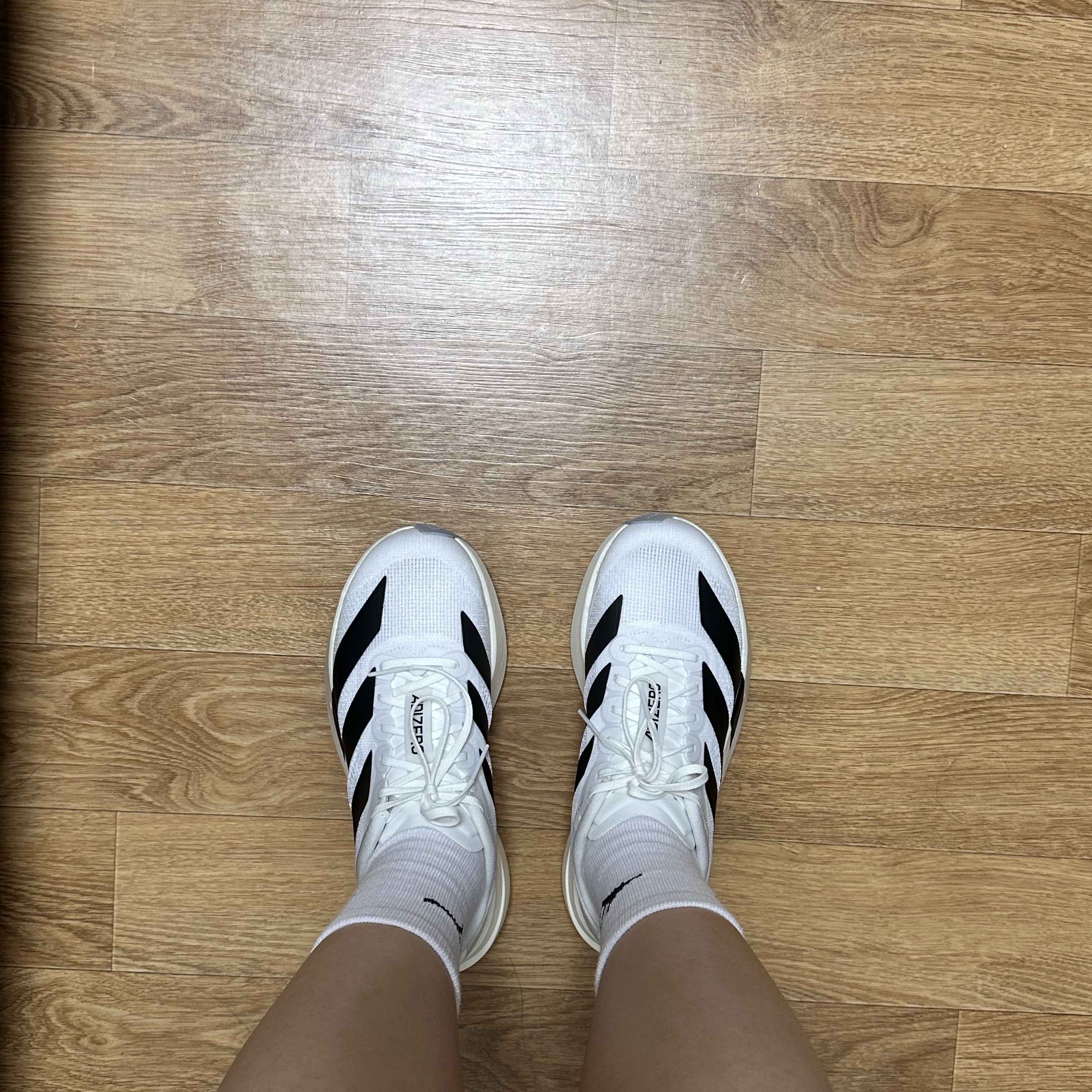 (W) Adidas Adizero EVO SL Cloud White Core Black 착용 스타일 - 3