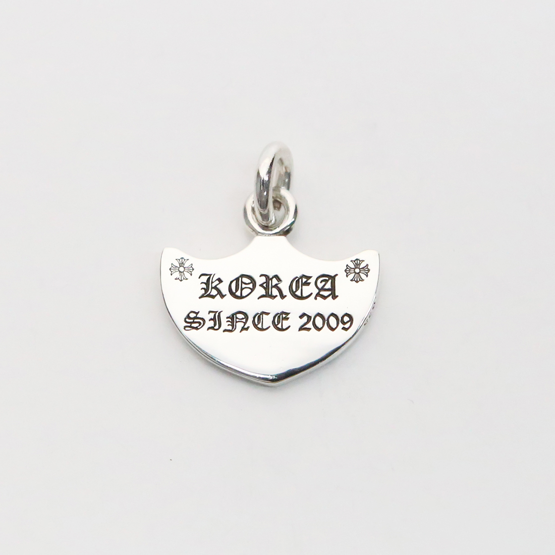 한스룸 크롬하츠 코리아 쉴드 펜던트(Hansroom Chrome Hearts Korea Shield Pendant) - 2