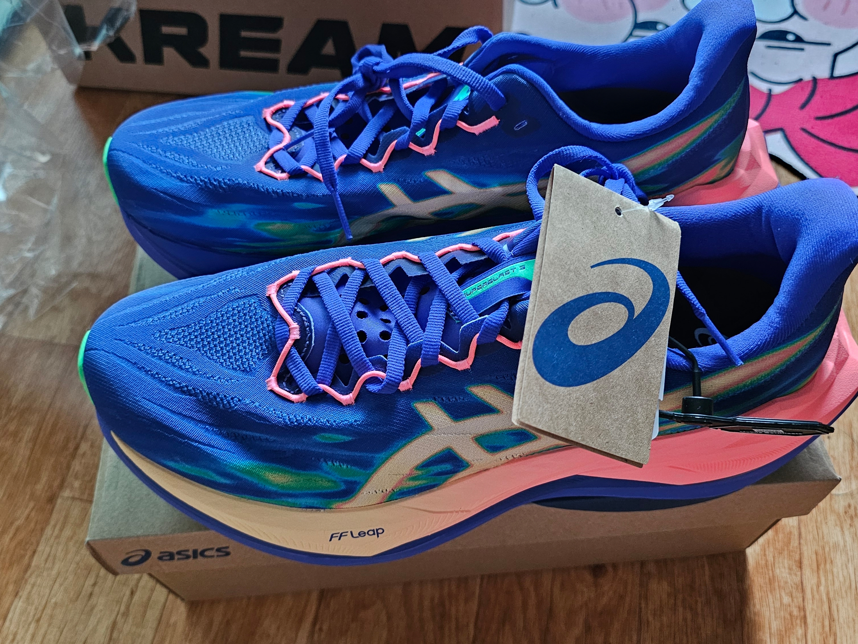 Asics Superblast 3 Cobalt Burst Light Orange 착용 스타일 - 2