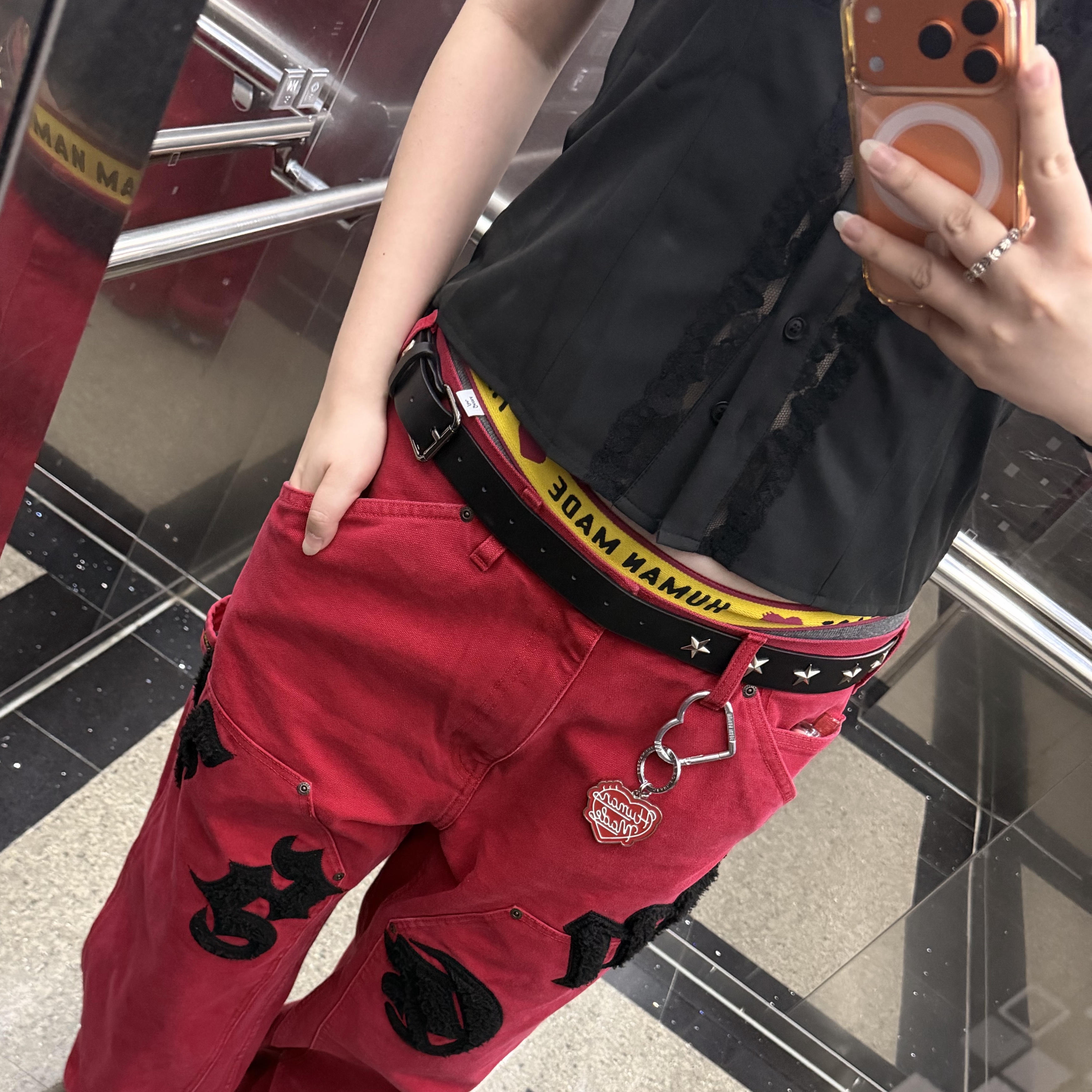 Human made Boxer Brief Charcoal, Supreme Old English Canvas Double Knee Painter Pant Red - 25SS 착용 스타일