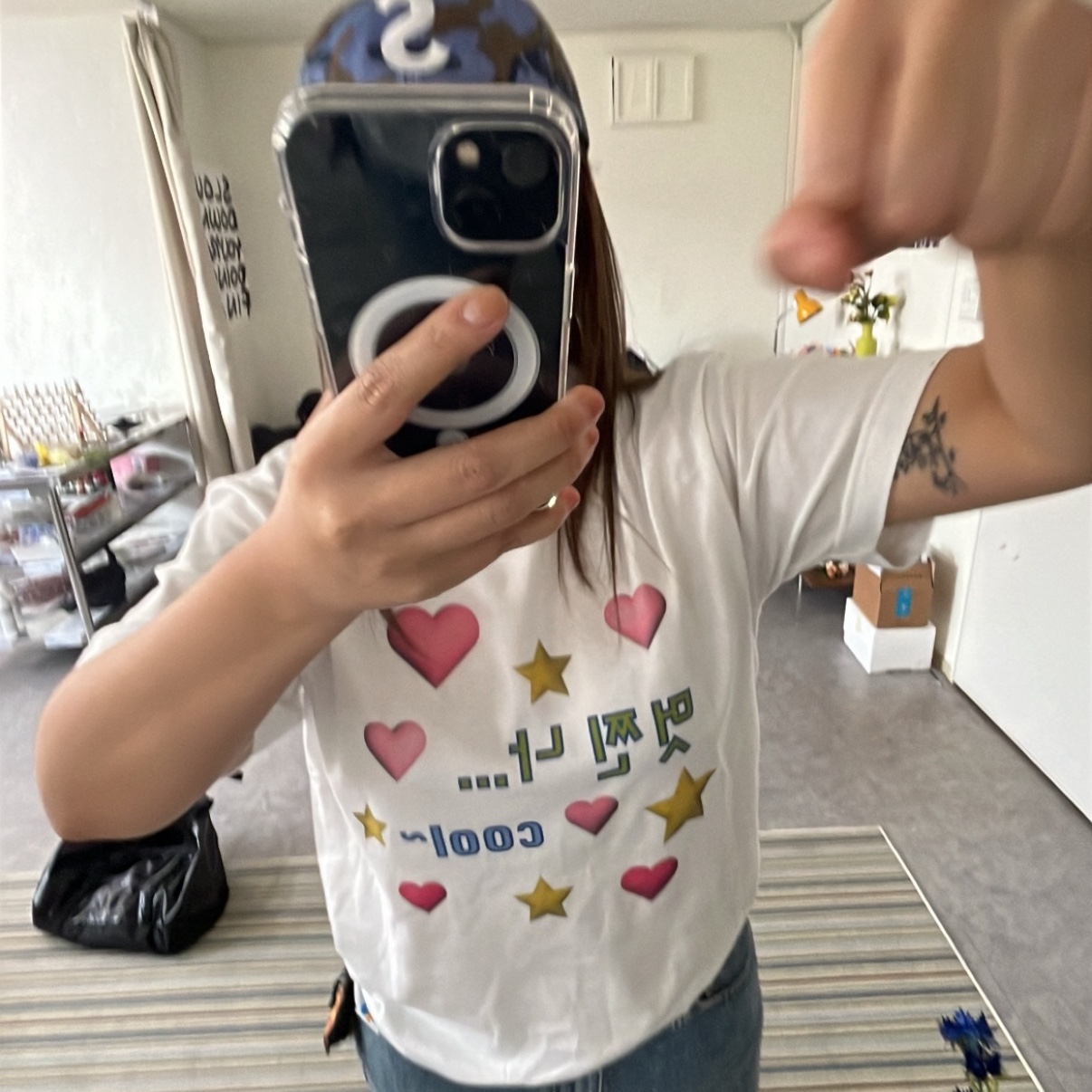 CAPO cool T-shirts 착용 스타일