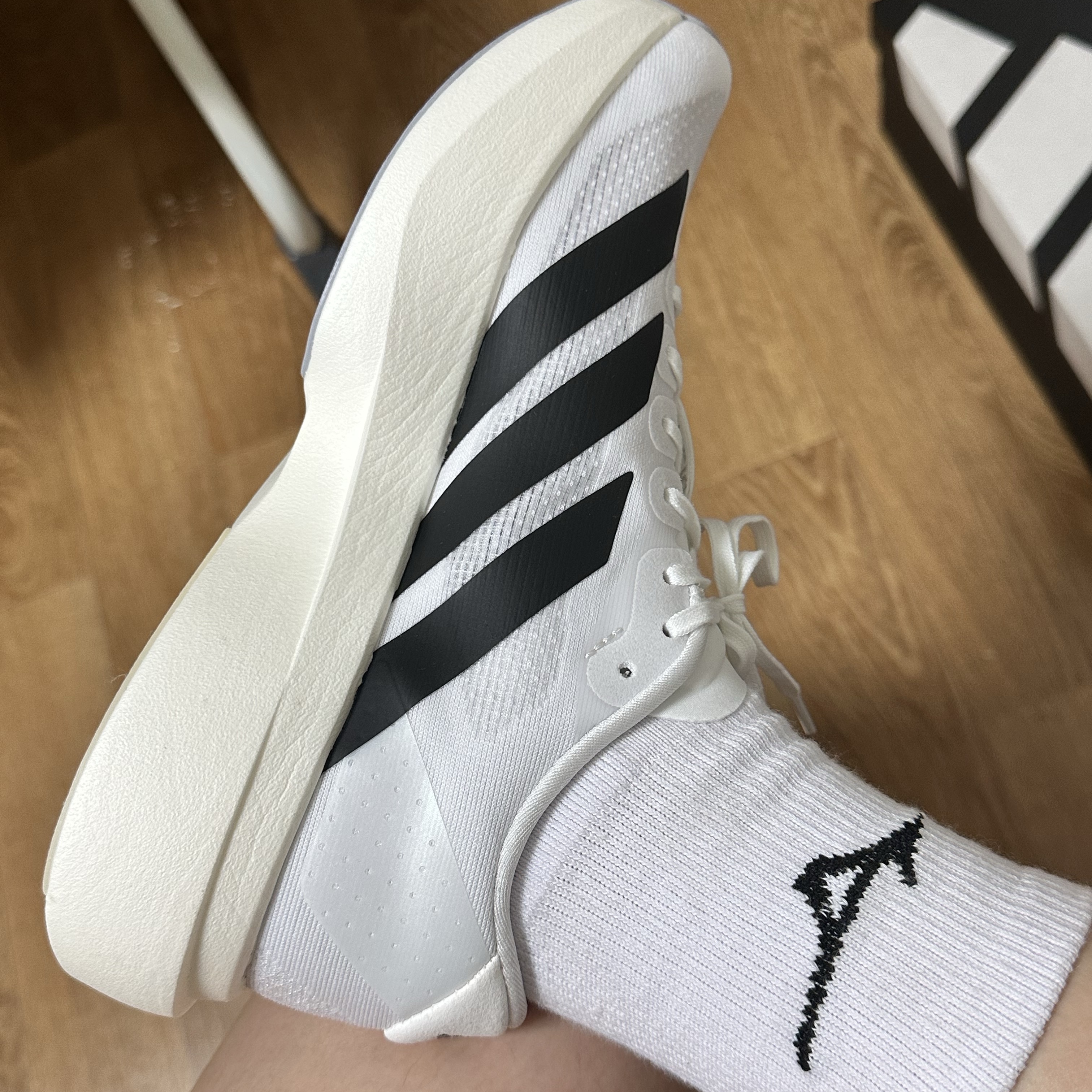 (W) Adidas Adizero EVO SL Cloud White Core Black 착용 스타일 - 2