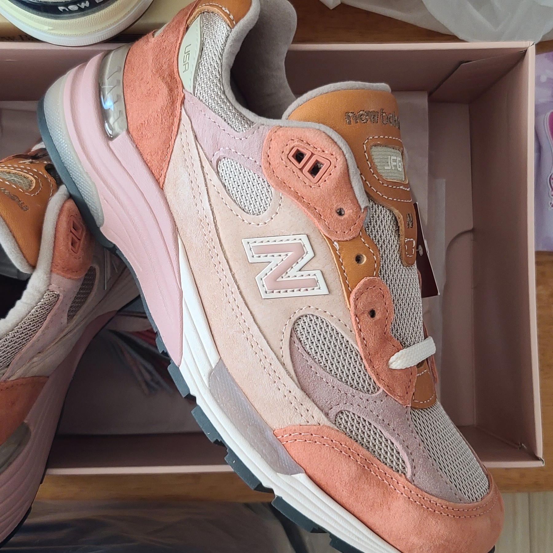 New Balance x Joe Freshgoods 992 Made in USA Aged Well 착용 스타일