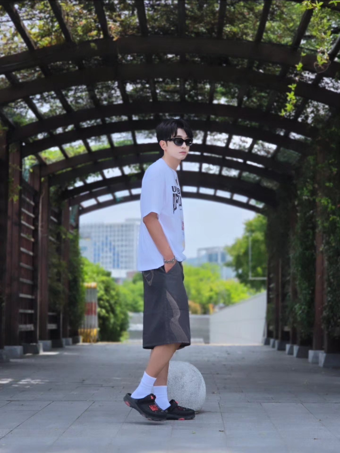 Atm X Umbro Big Letter Tee White, Samsung Galaxy Watch8 Classic 46mm Bluetooth White (Korean Ver.) 착용 스타일 - 4