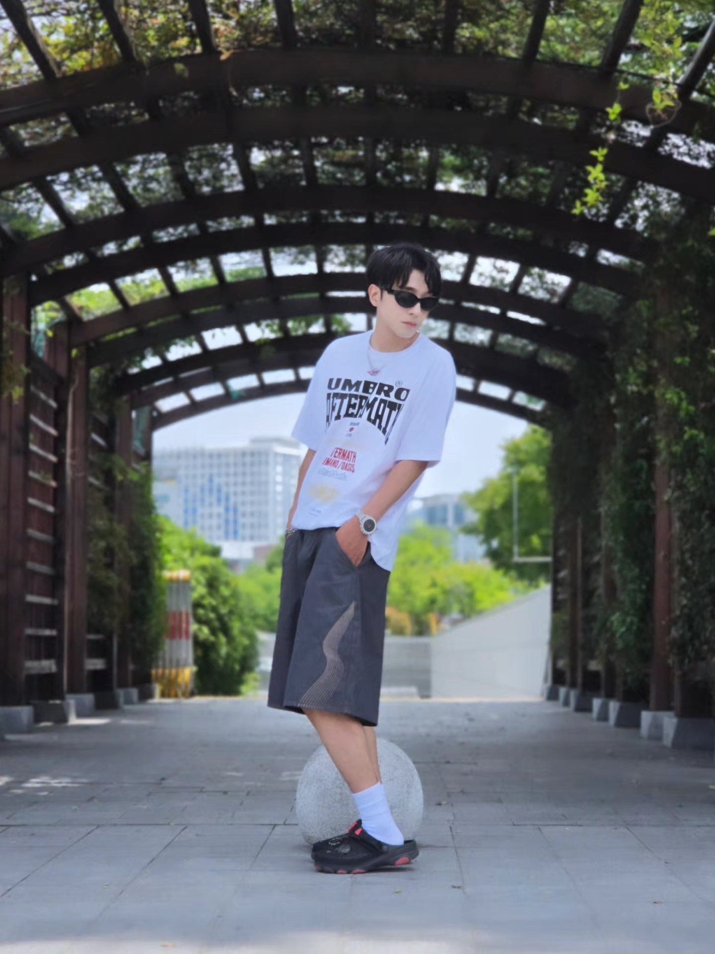 Atm X Umbro Big Letter Tee White, Samsung Galaxy Watch8 Classic 46mm Bluetooth White (Korean Ver.) 착용 스타일 - 5