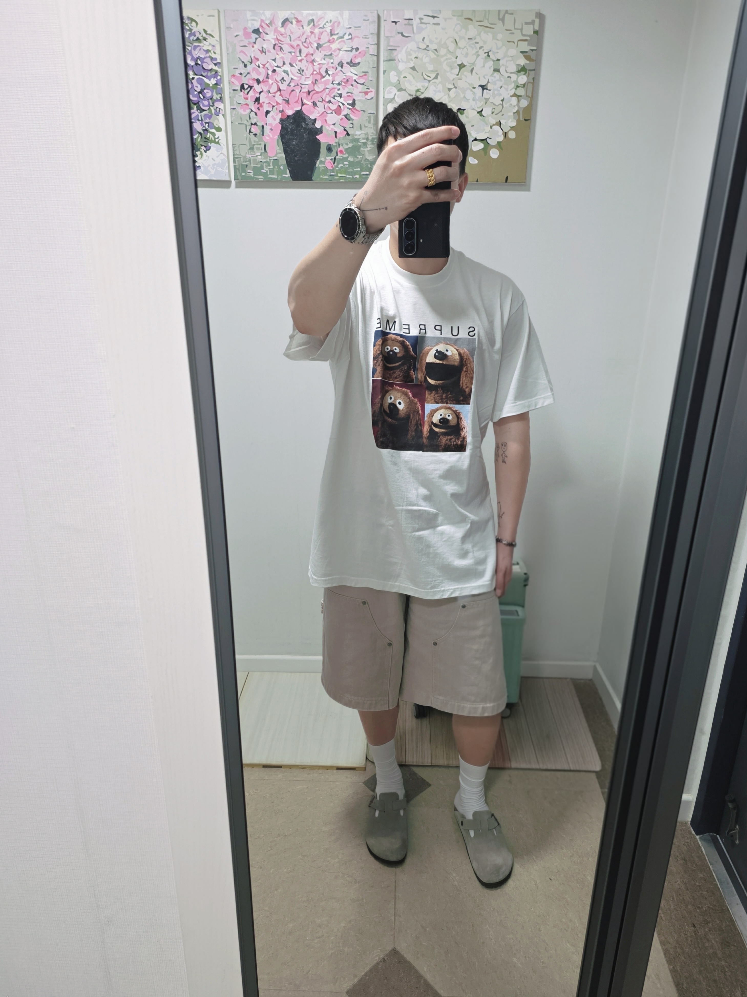 Supreme Rowlf T-Shirt White - 24SS, Birkenstock Boston Soft Footbed Taupe - Regular 착용 스타일 - 2