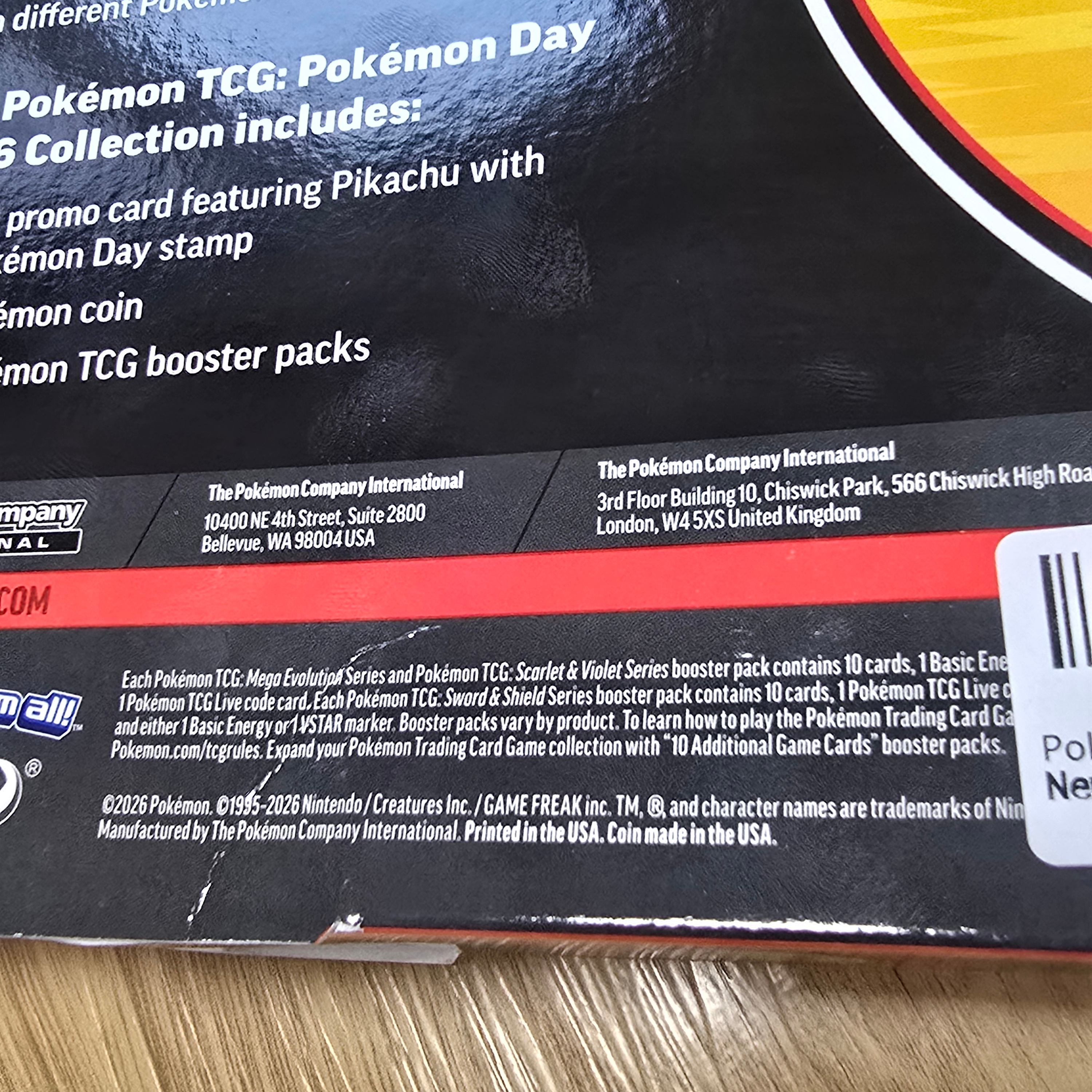 Pokemon TCG 30th Anniversary Pokemon Day 2026 Collection Box (English Ver.) 착용 스타일 - 4
