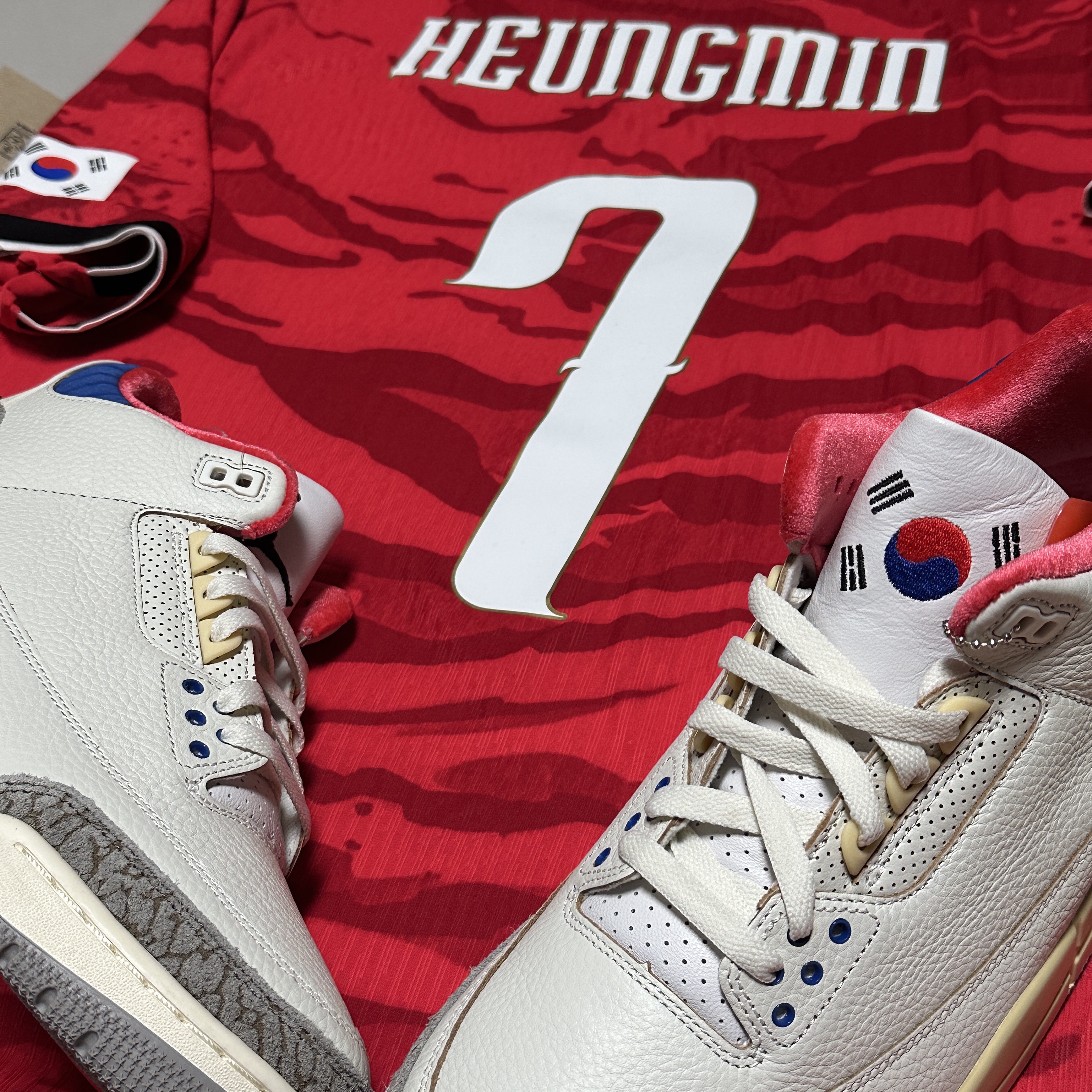 Jordan 3 Retro Seoul 2.0, Nike Korea 2026 Dri-Fit ADV Match Home Jersey Global Red Black (IB5175-679) (Non Marking Ver.) 착용 스타일