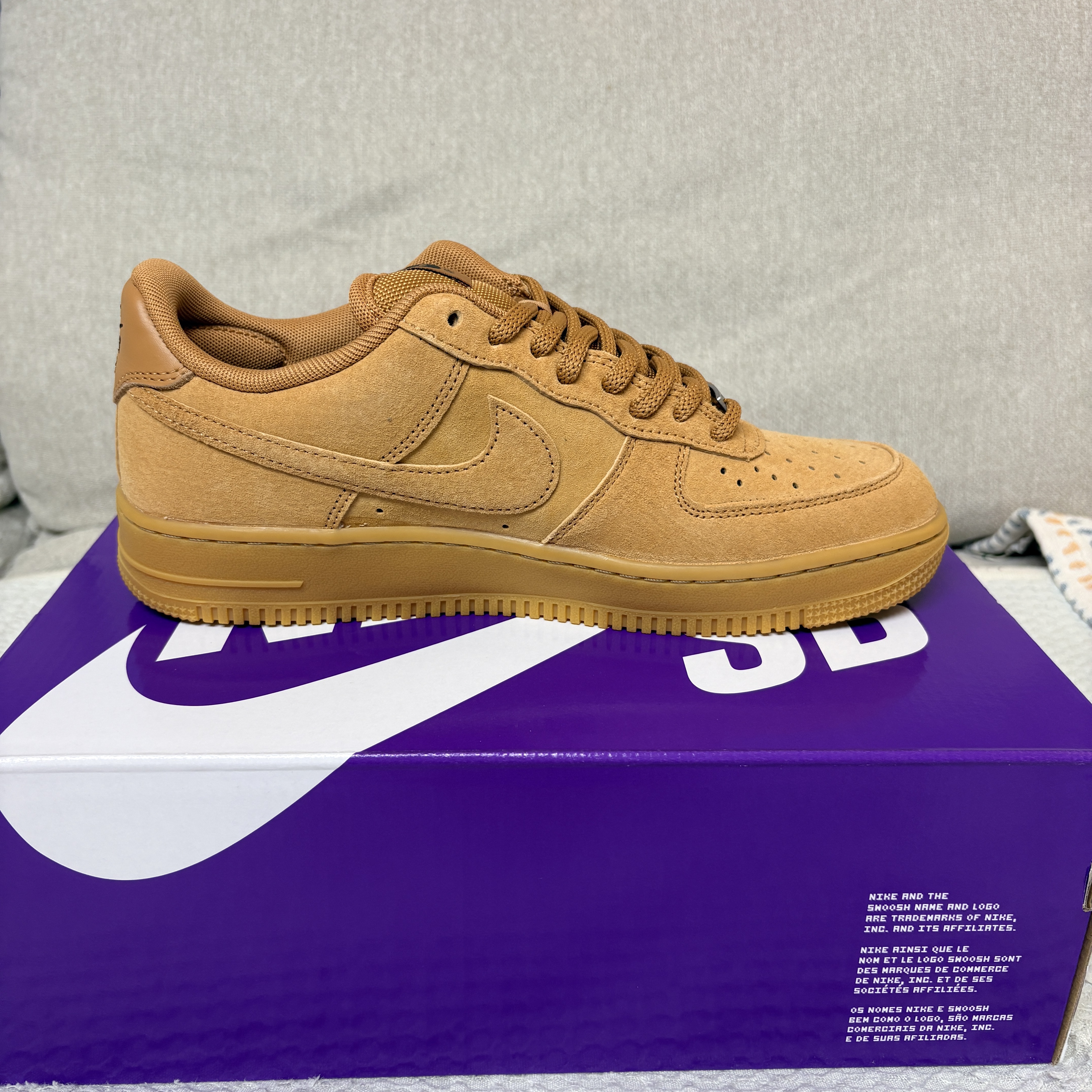 Nike SB Air Force 1 Low Flax and Black 착용 스타일 - 3