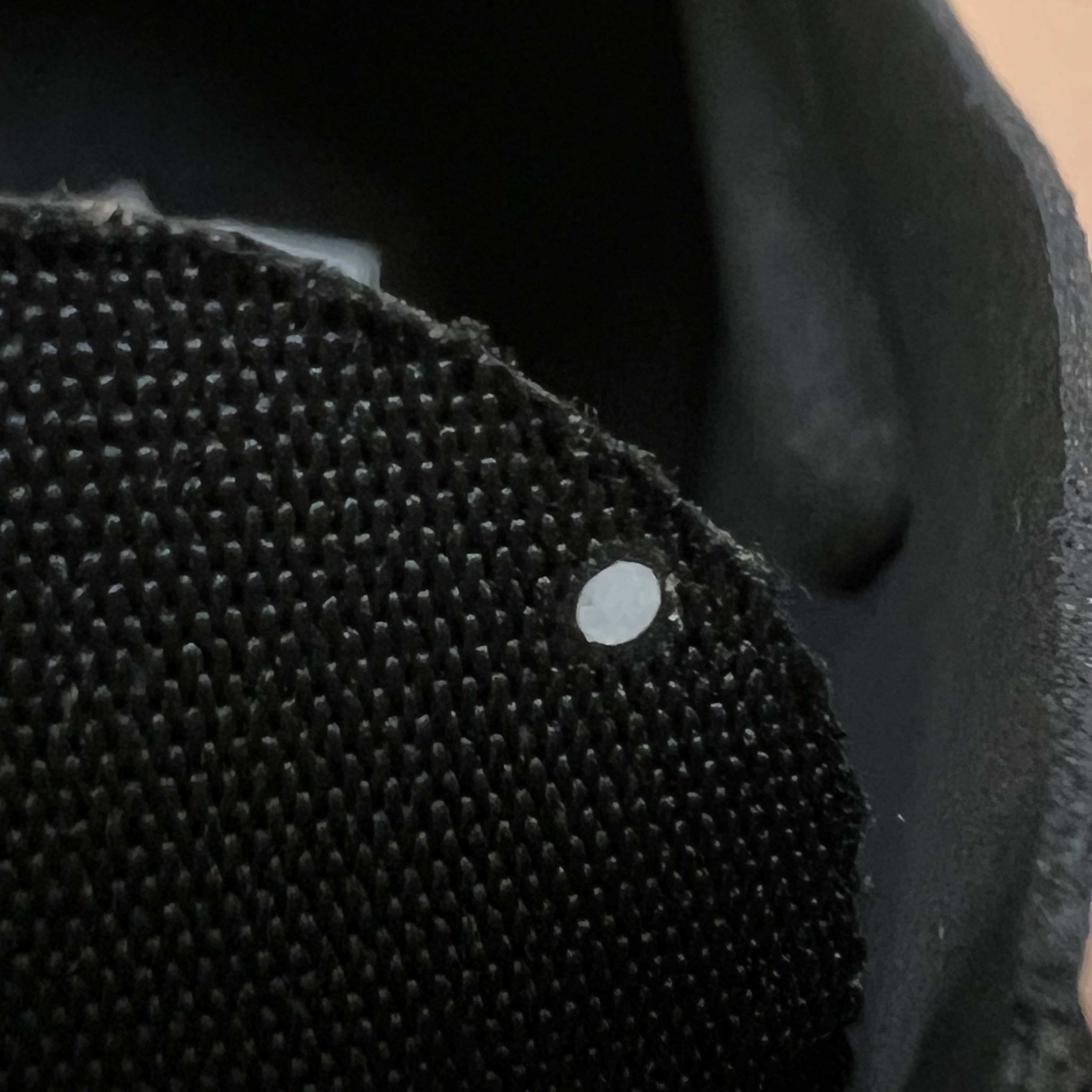 Norda 001/A G+ Stealth Black 착용 스타일 - 4