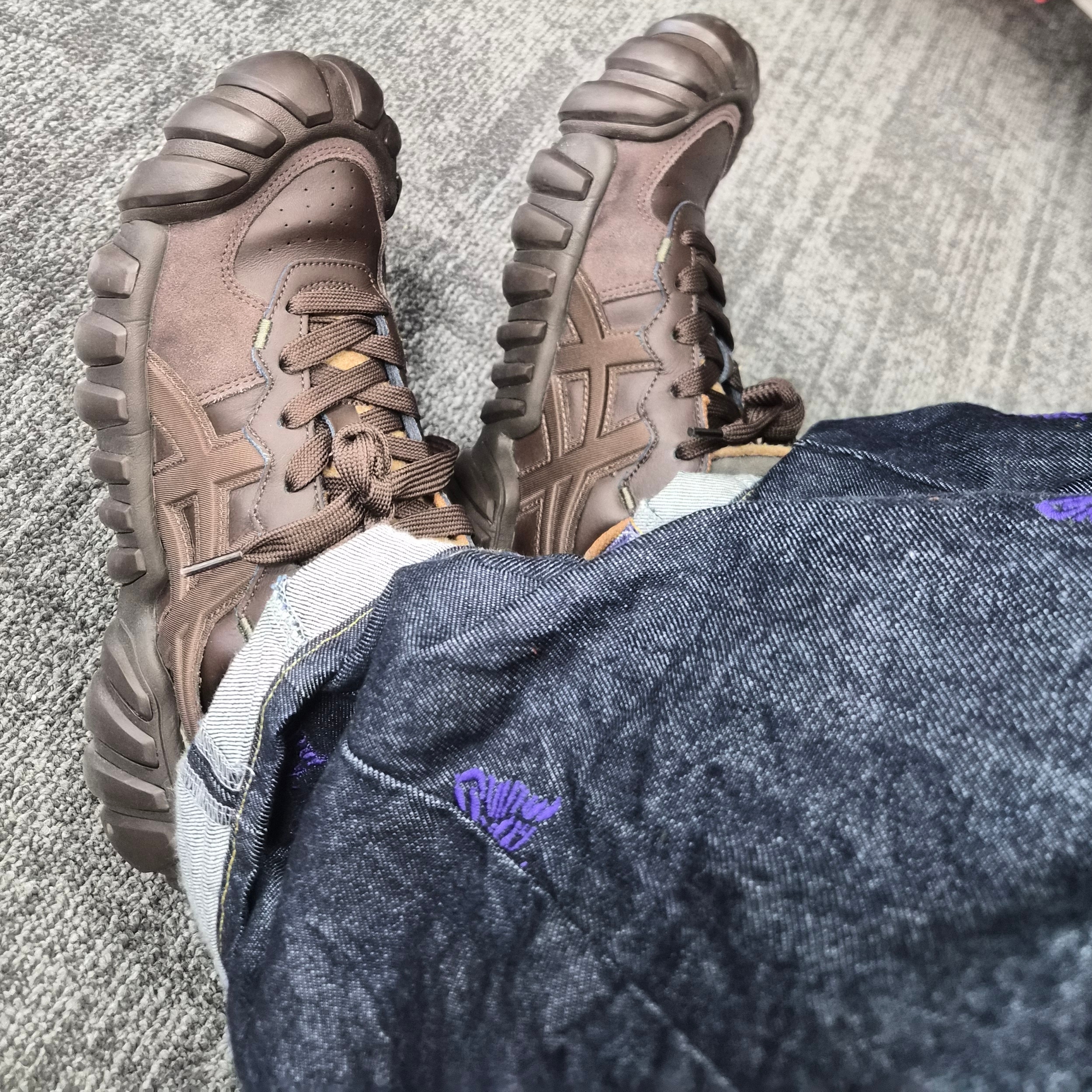 Onitsuka Tiger Dentigre LS Licorice Brown 착용 스타일