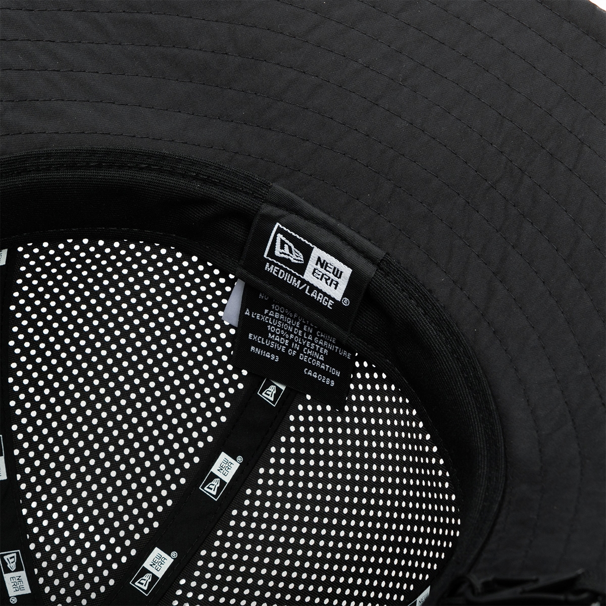 New Era Sun Block Prolight Wide Explorer Bucket Hat Black 착용 스타일 - 4