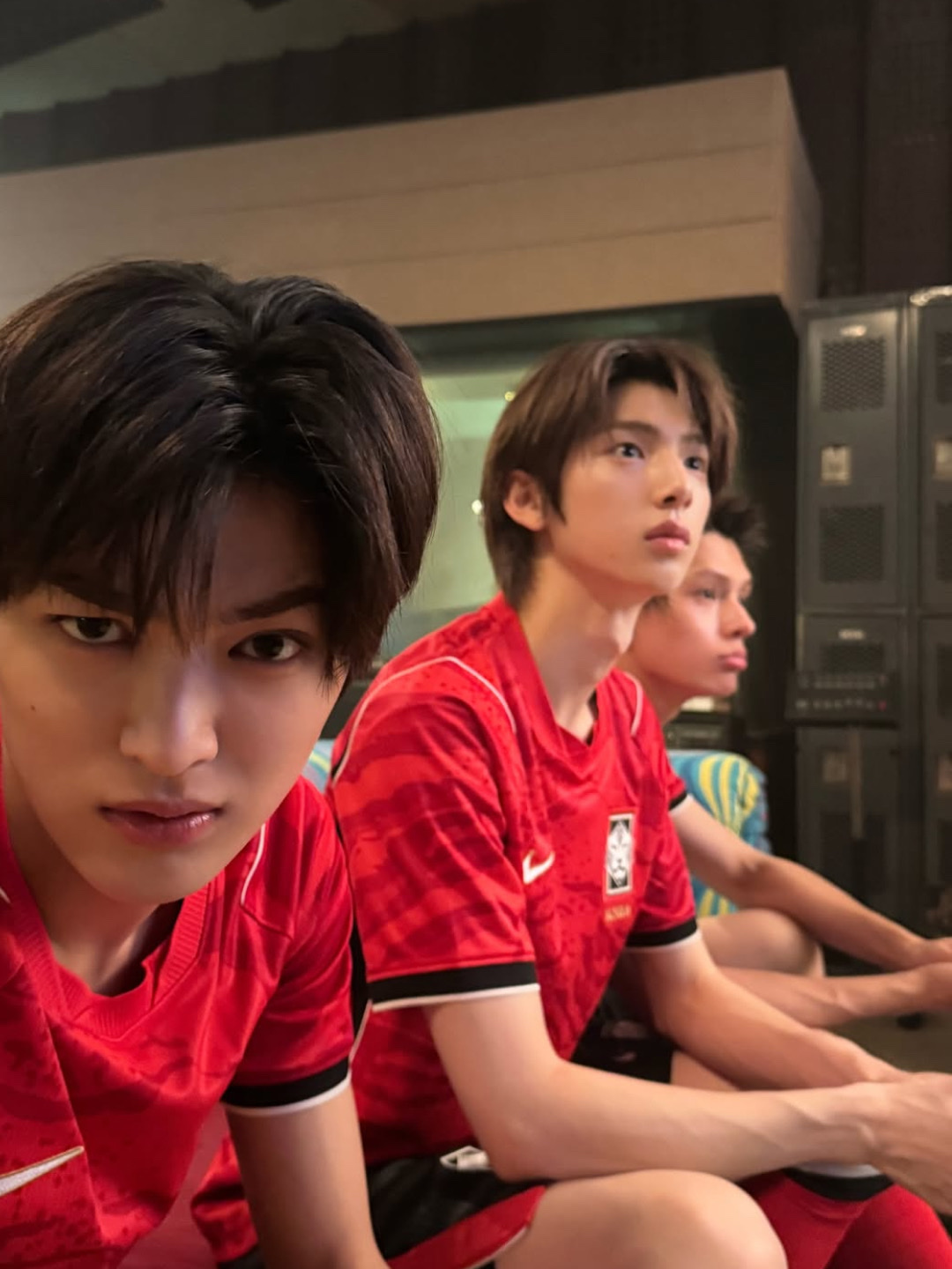 Nike Korea 2026 Stadium Home Dri-Fit Soccer Replica Jersey Global Red Black (Non Marking Ver.), (W) Nike Korea 2026 Stadium Home Dri-Fit Soccer Replica Jersey Global Red Black (IB4565-679) (Non Marking Ver.) 착용 스타일 - 2