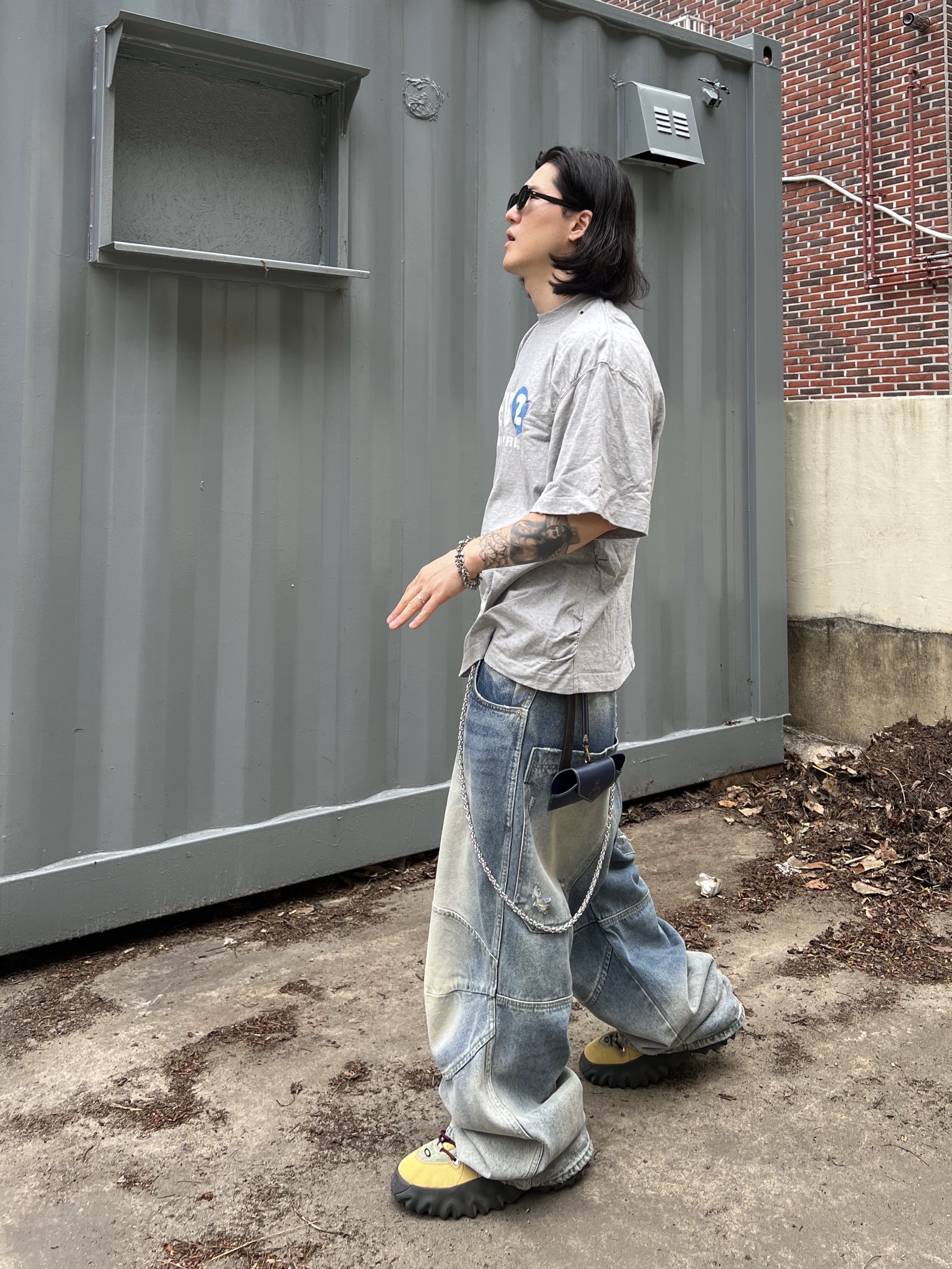 Nonnod Puckering News T-shirt Vintage grey, Hono Report Leaf Bracelet 착용 스타일 - 7
