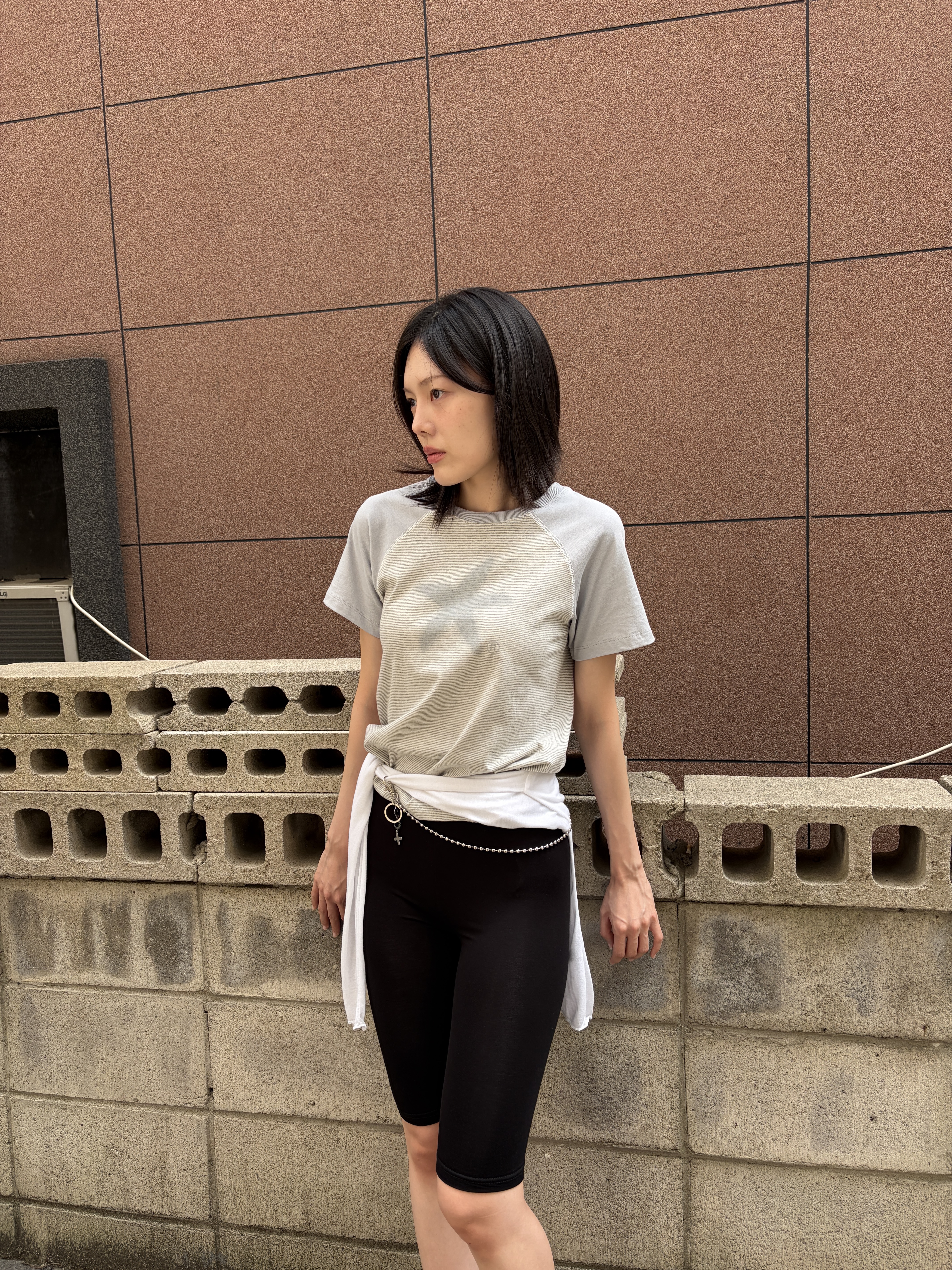 Riomeu Round Bowl Pants Chain Keyring, Riomeu Starfish Stripe Raglan T-shirt Gray 착용 스타일 - 3