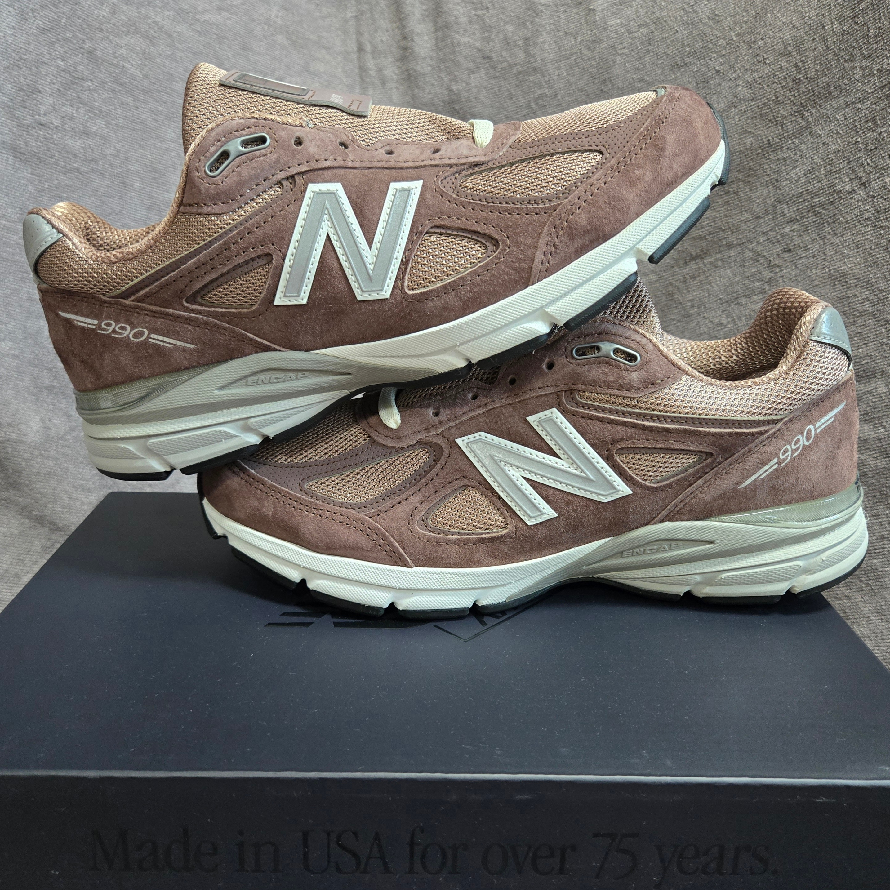 New Balance x Kith 990v4 Made in USA Dusty Mauve, New Balance 990v4 Made in USA Arctic Grey 착용 스타일 - 1