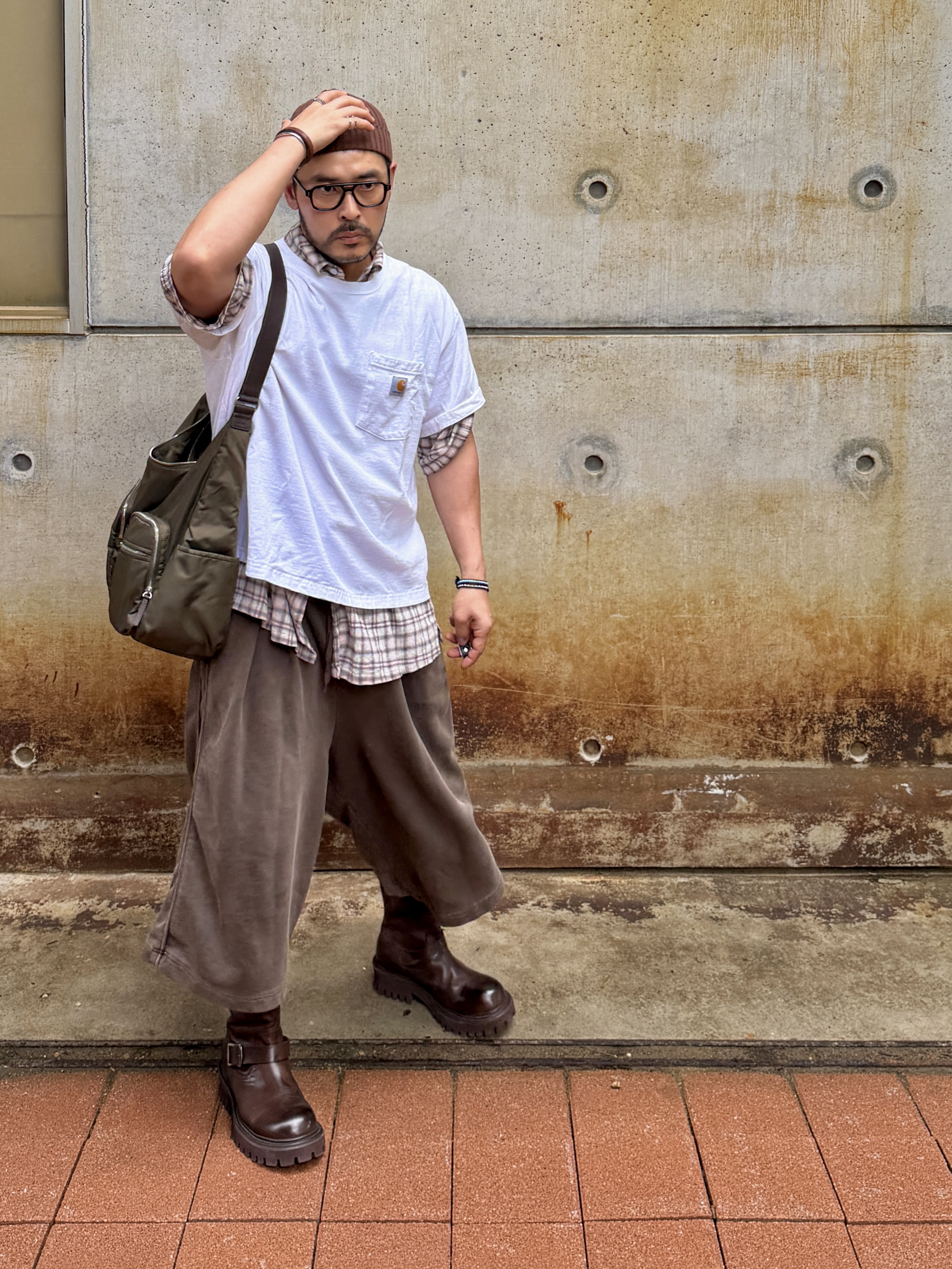 Yase Mud Horsehide Derby Black 착용 스타일 - 1