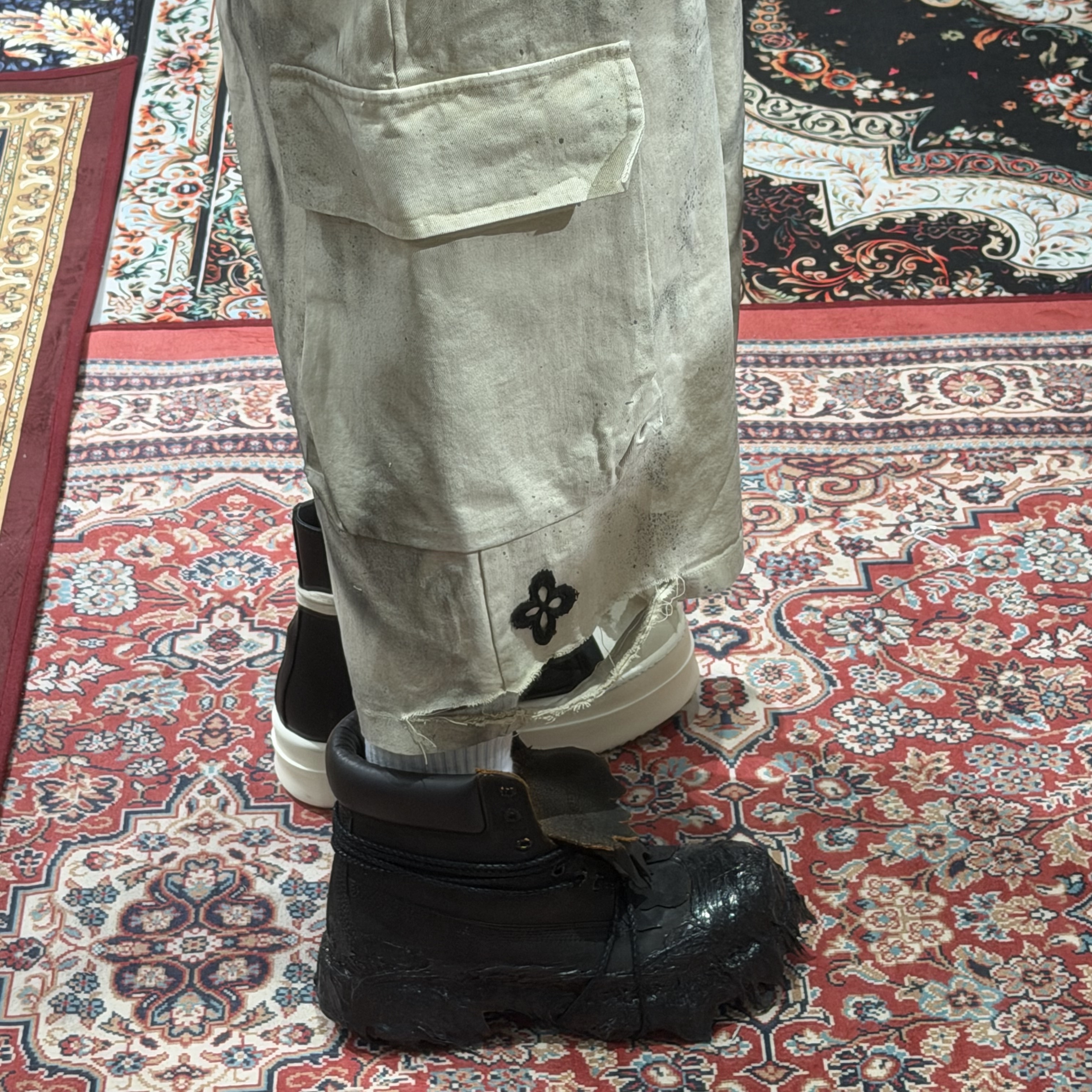 Timberland x Surgery 6 inch Boot Yellow - Wide, Rick Owens Mega Bumper Sneakers Black Milk 착용 스타일 - 3