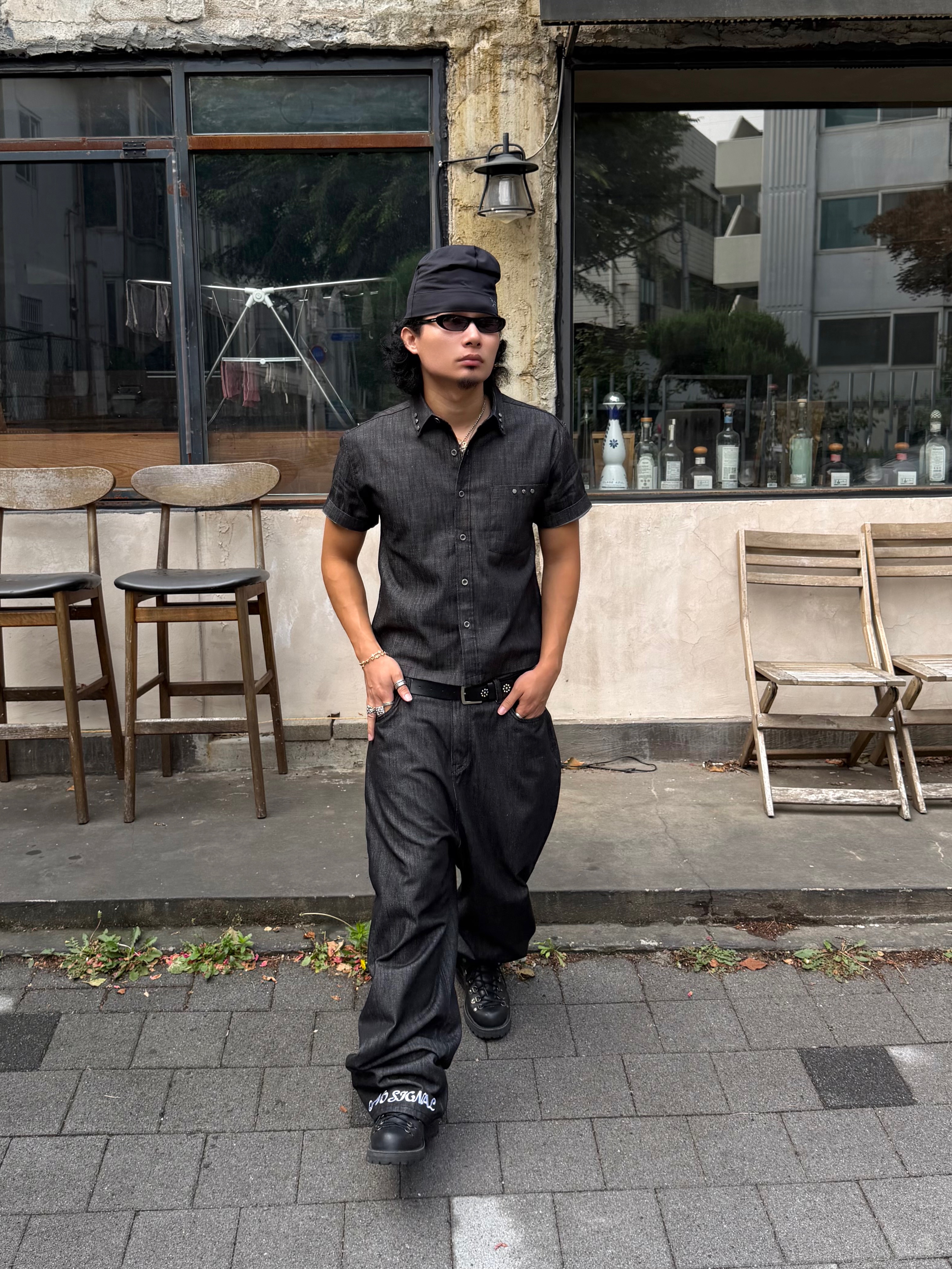 Arc'teryx Rho Toque Black, (W) Saint Laurent SL 557 Shade Sunglasses Black 착용 스타일 - 6