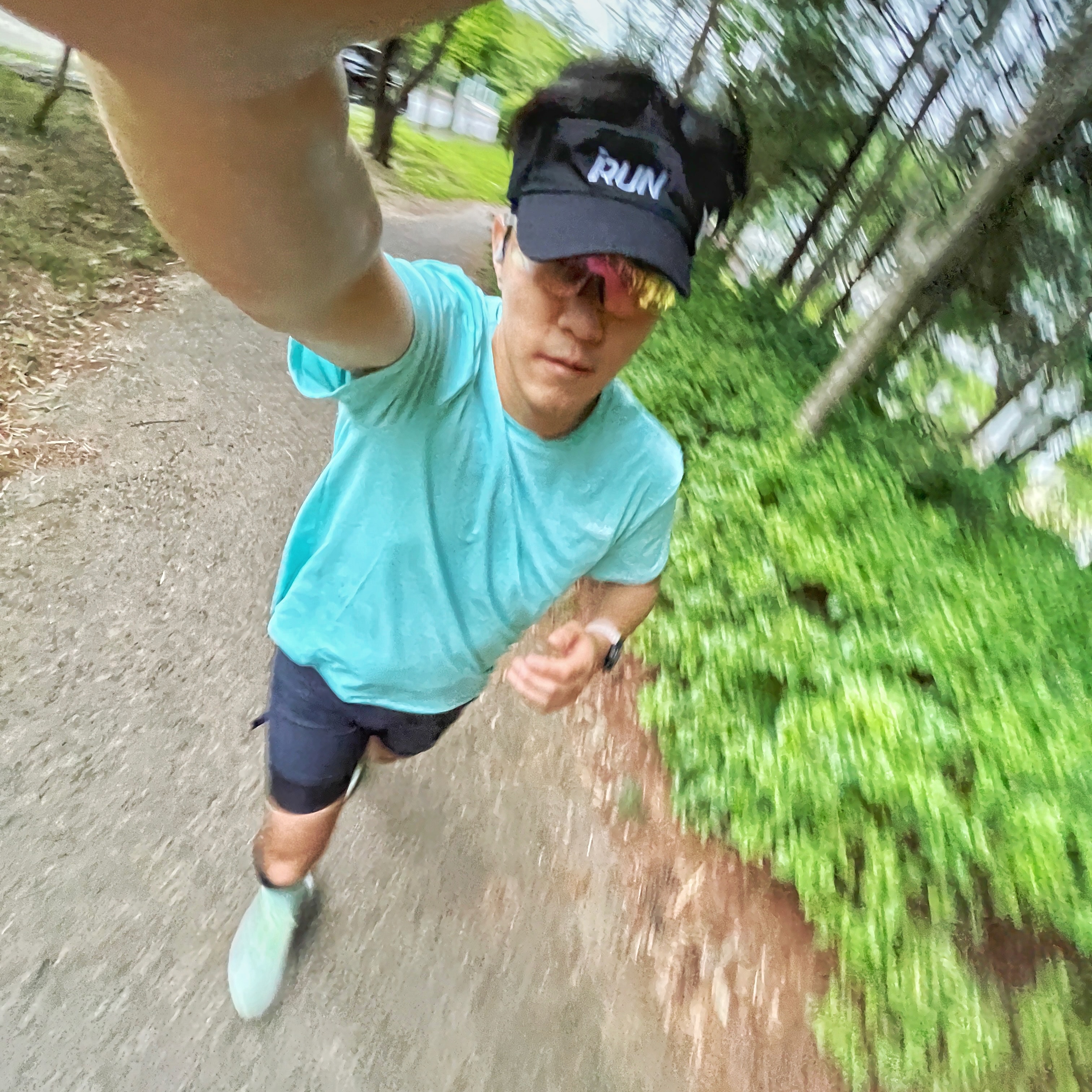 DECATHLON Men's Running Short-Sleeved T-Shirt Run Dry Graph 500 Lagoon Blue 착용 스타일 - 4