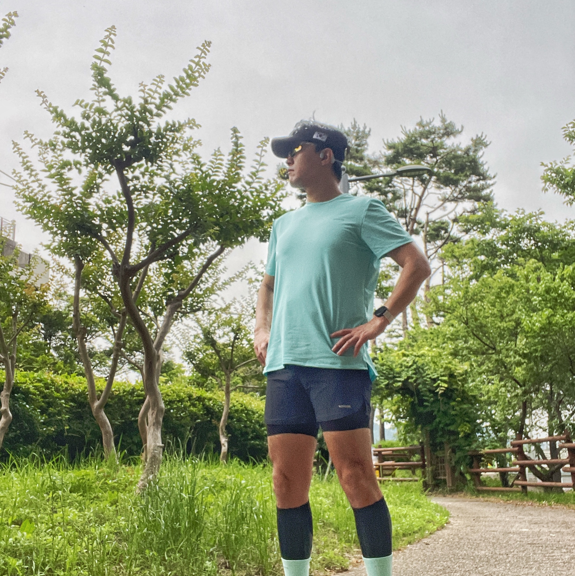 DECATHLON Men's Running Short-Sleeved T-Shirt Run Dry Graph 500 Lagoon Blue 착용 스타일 - 5