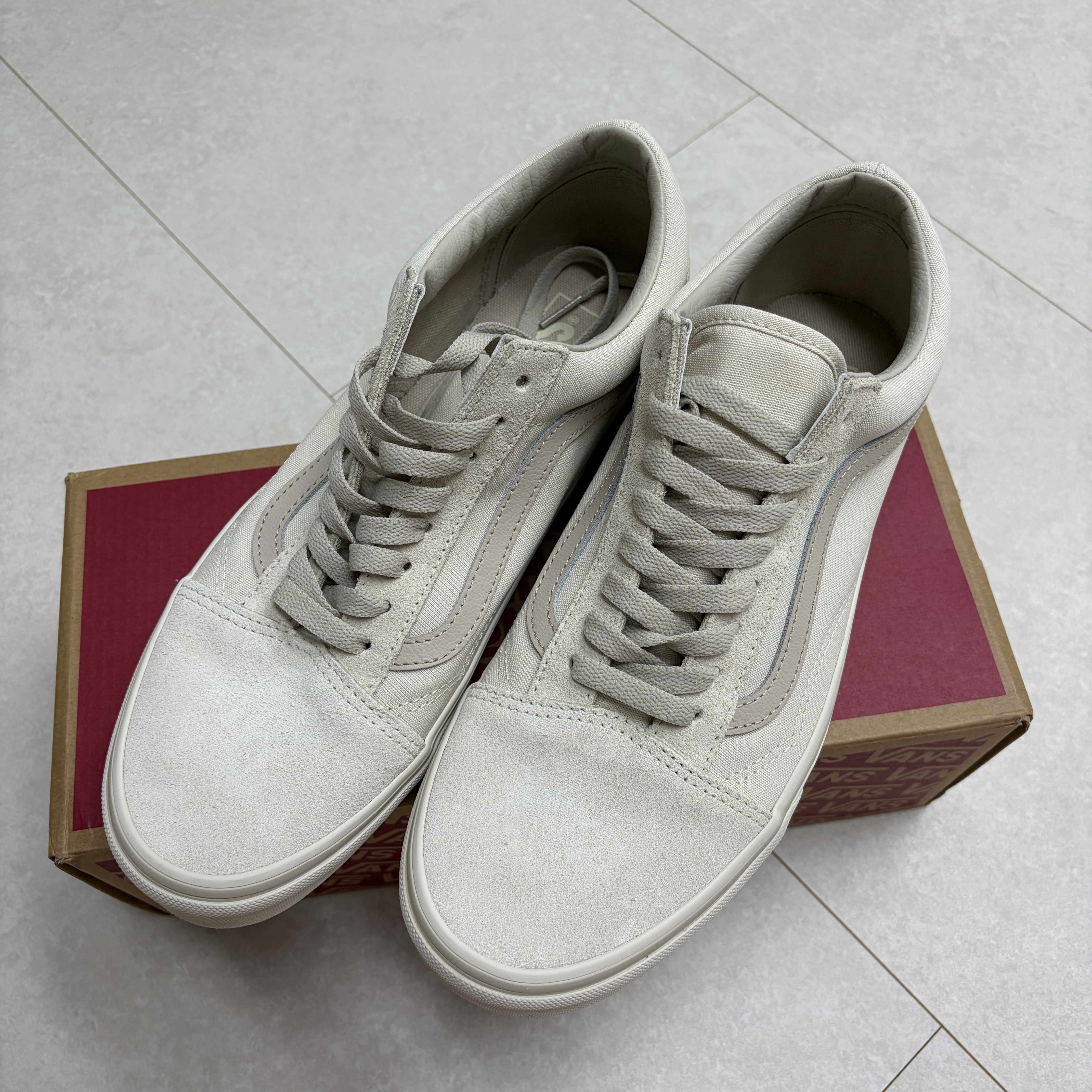 Vans Old Skool Pop Marshmallow 착용 스타일