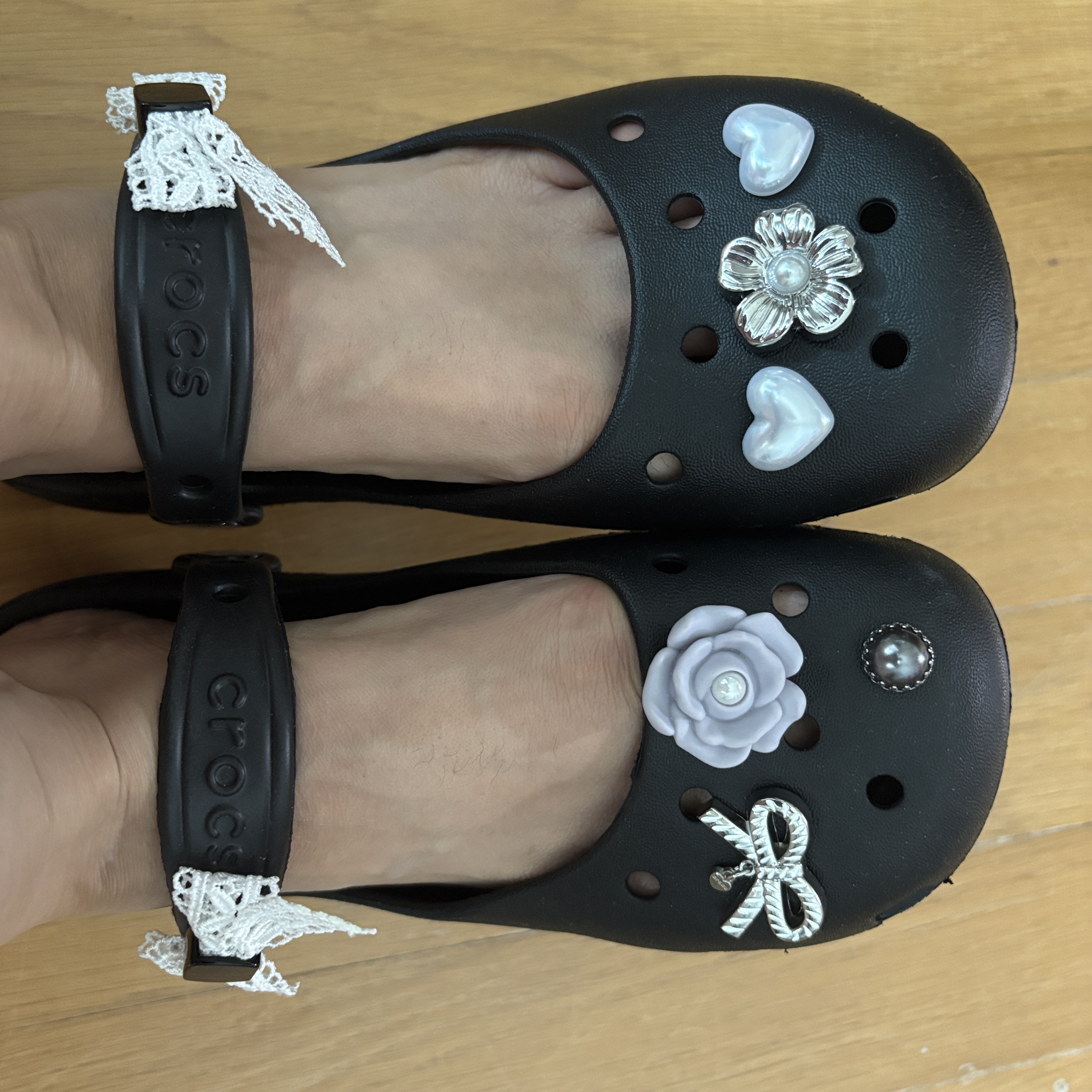 (W) Crocs Classic Ballet Black 착용 스타일
