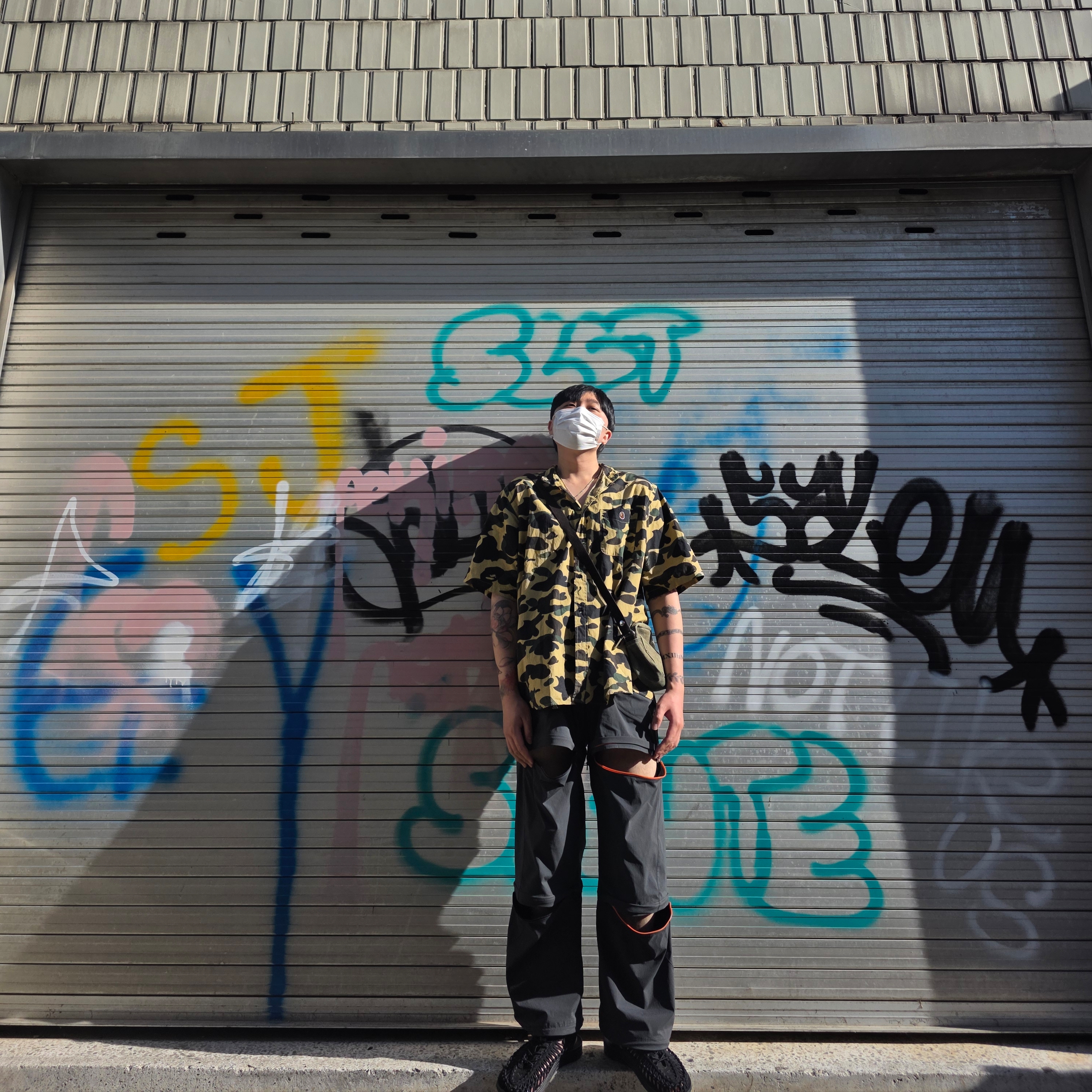 Nike ACG Five Towers Zip-Off Pants Anthracite Summit White - Asia, Keen Uneek Sandals Black 착용 스타일 - 3