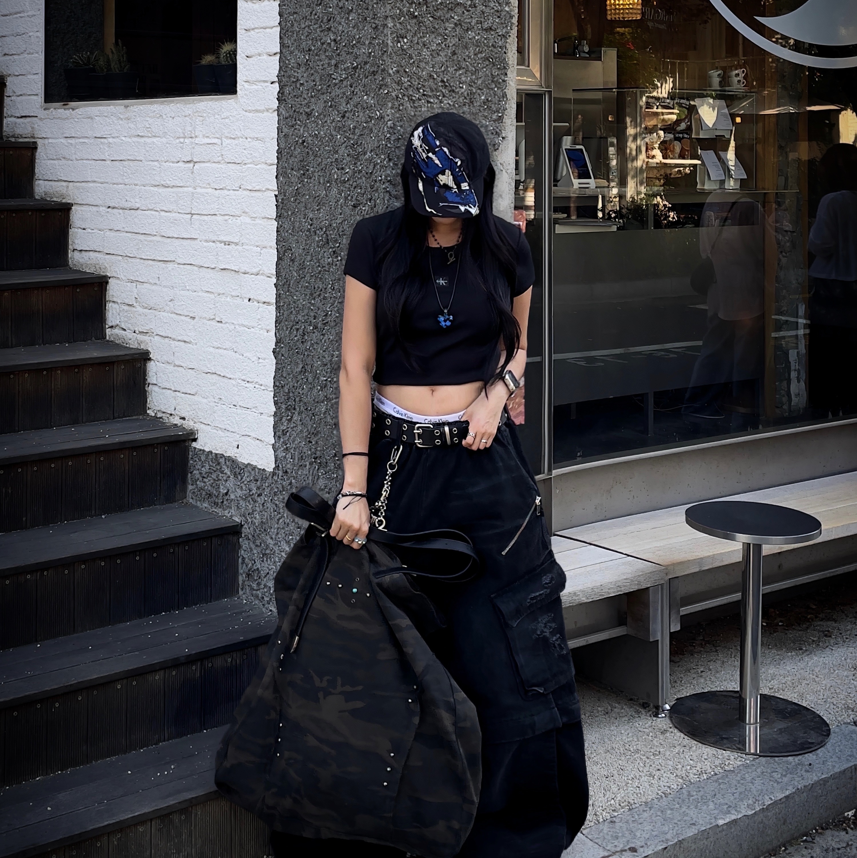 (W) Calvin Klein Carousel 3-pack Bikini Brief Black Grey White, (W) Nike Air Max Isla Sandal Black Anthracite 착용 스타일 - 2