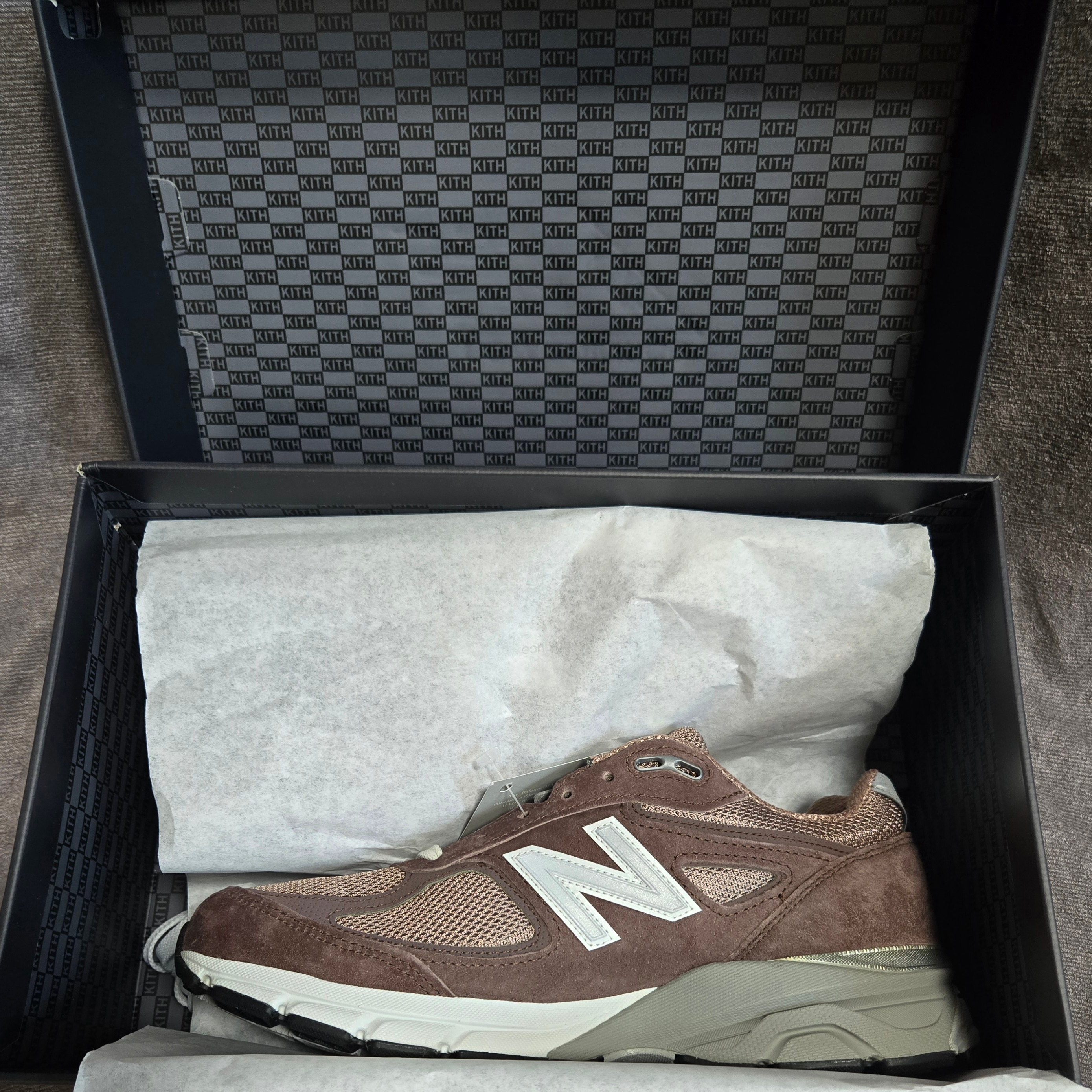 New Balance x Kith 990v4 Made in USA Dusty Mauve, New Balance 990v4 Made in USA Arctic Grey 착용 스타일 - 6