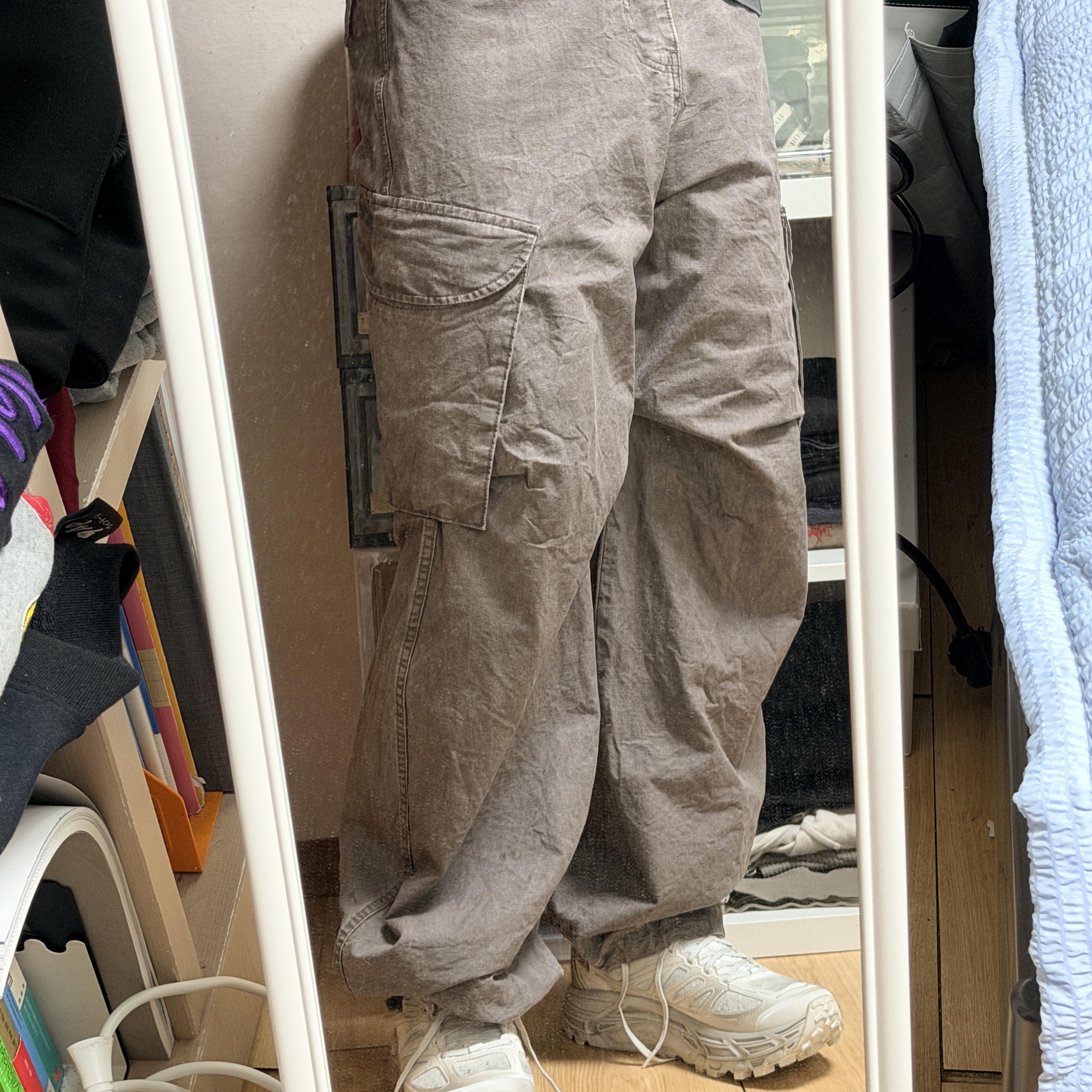 Hoka x Xlim Mafate Speed 2 TS Grey Foam, MJD Washed Ripstop Cargo Pants Sweet Potato 착용 스타일 - 1