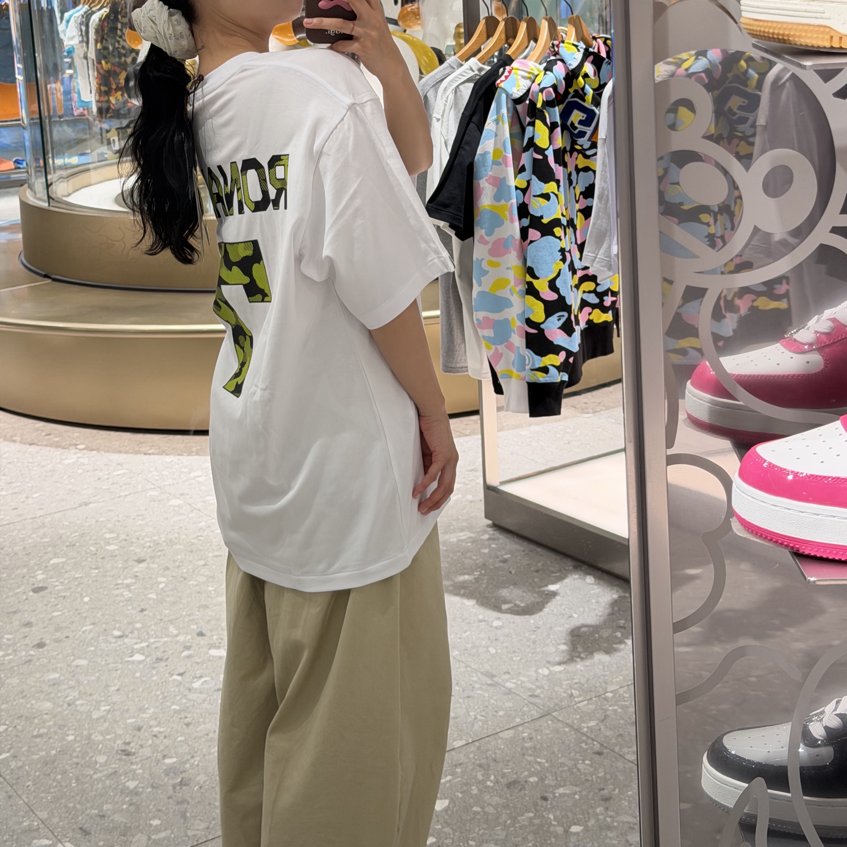 BAPE x CR7 Life College Relaxed Fit T-Shirt White 착용 스타일 - 1
