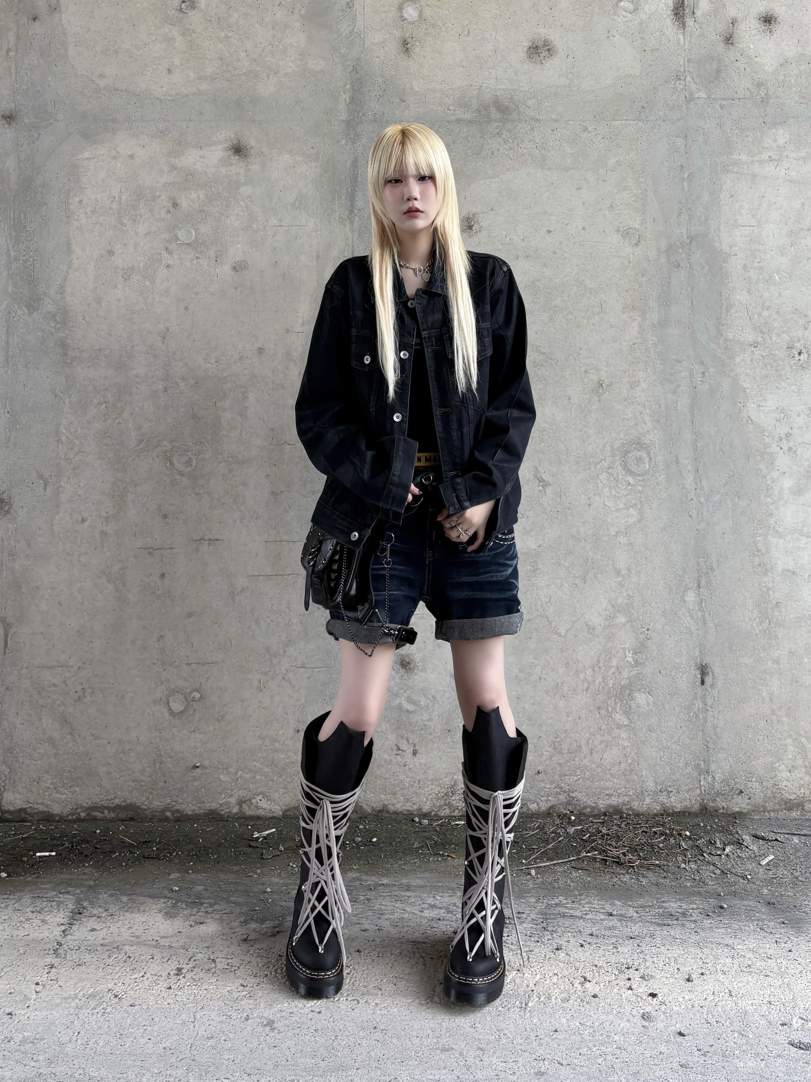Dr. Martens x Rick Owens 1B60 Quad Sole Pentalace Boots Black, Human made Boxer Brief Black 착용 스타일 - 4